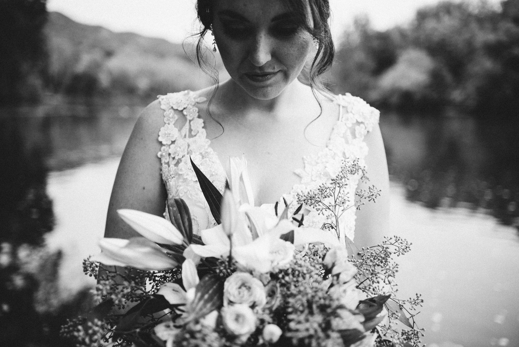 Mandi and Jordan Intimate Backyard River Wedding Luray Virginia Shenandoah_3.JPG