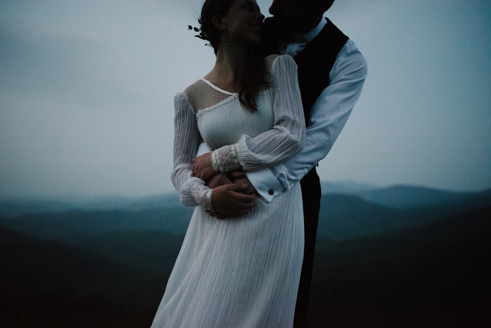 Lisa and Stuart - Post Wedding Couple Portraits - White Sails Creative - Blue Ridge Mountains - Sunrise Shenandoah National Park_3.JPG