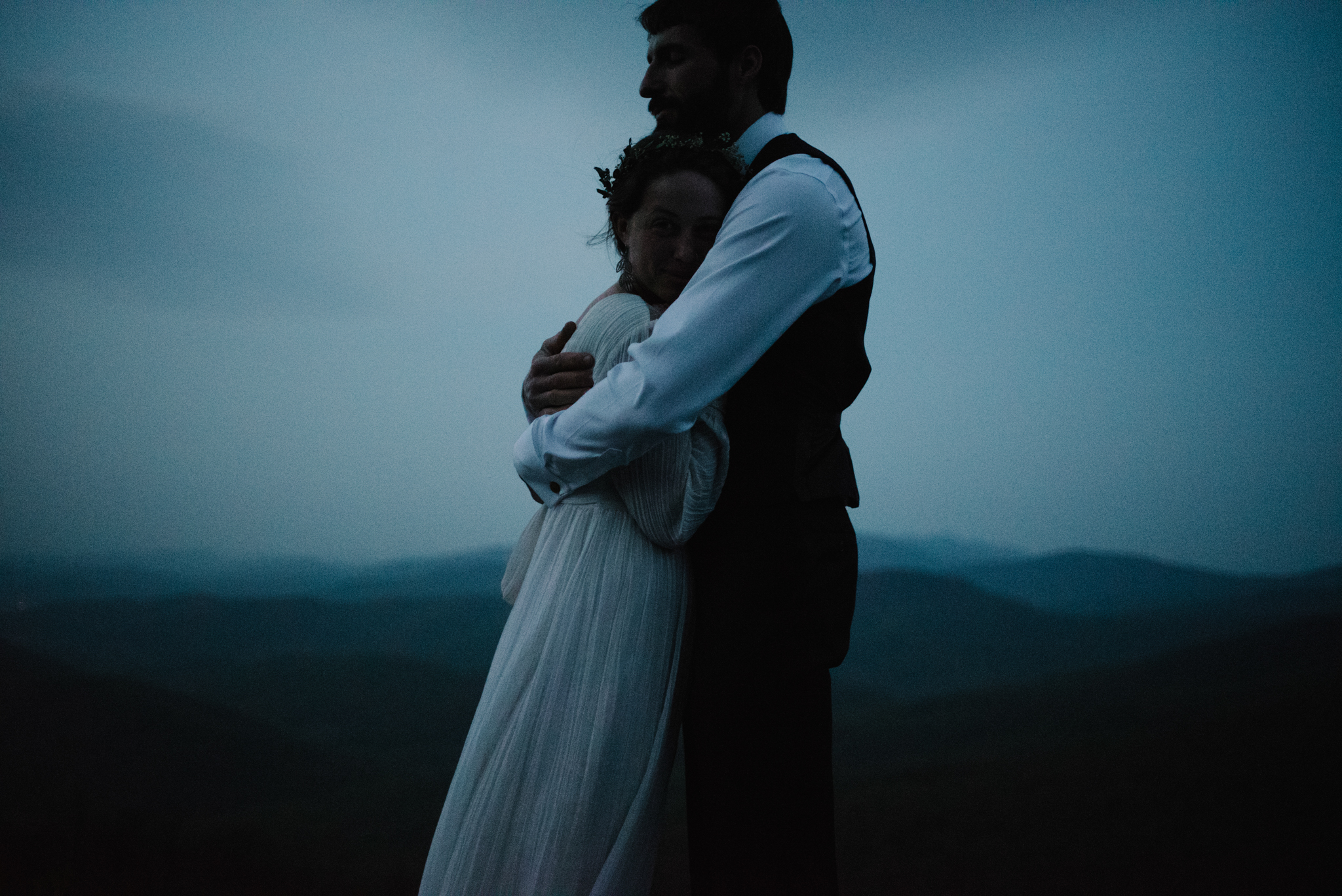 Lisa and Stuart - Post Wedding Couple Portraits - White Sails Creative - Blue Ridge Mountains - Sunrise Shenandoah National Park_6.JPG