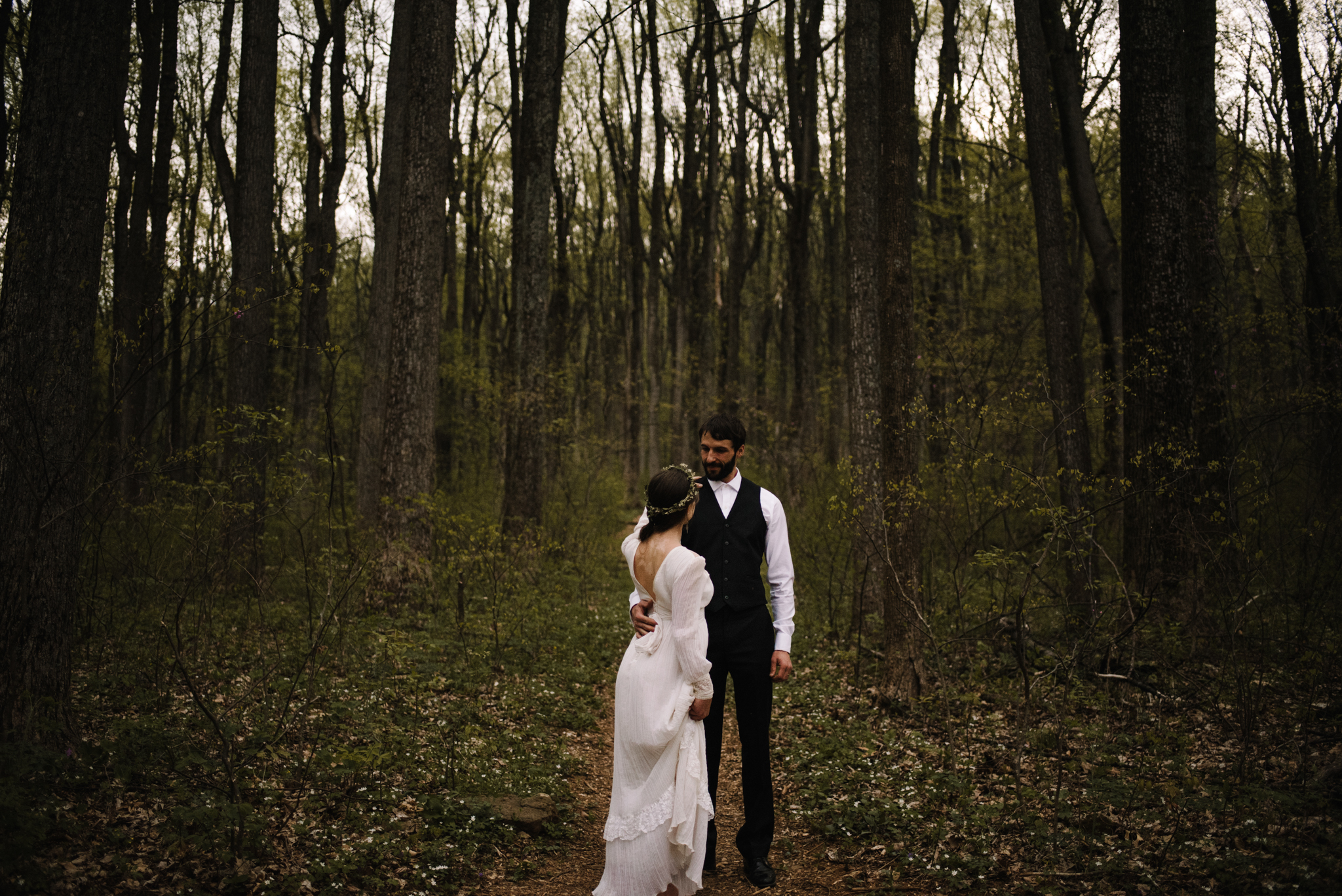 Lisa and Stuart - Post Wedding Couple Portraits - White Sails Creative - Blue Ridge Mountains - Sunrise Shenandoah National Park_30.JPG