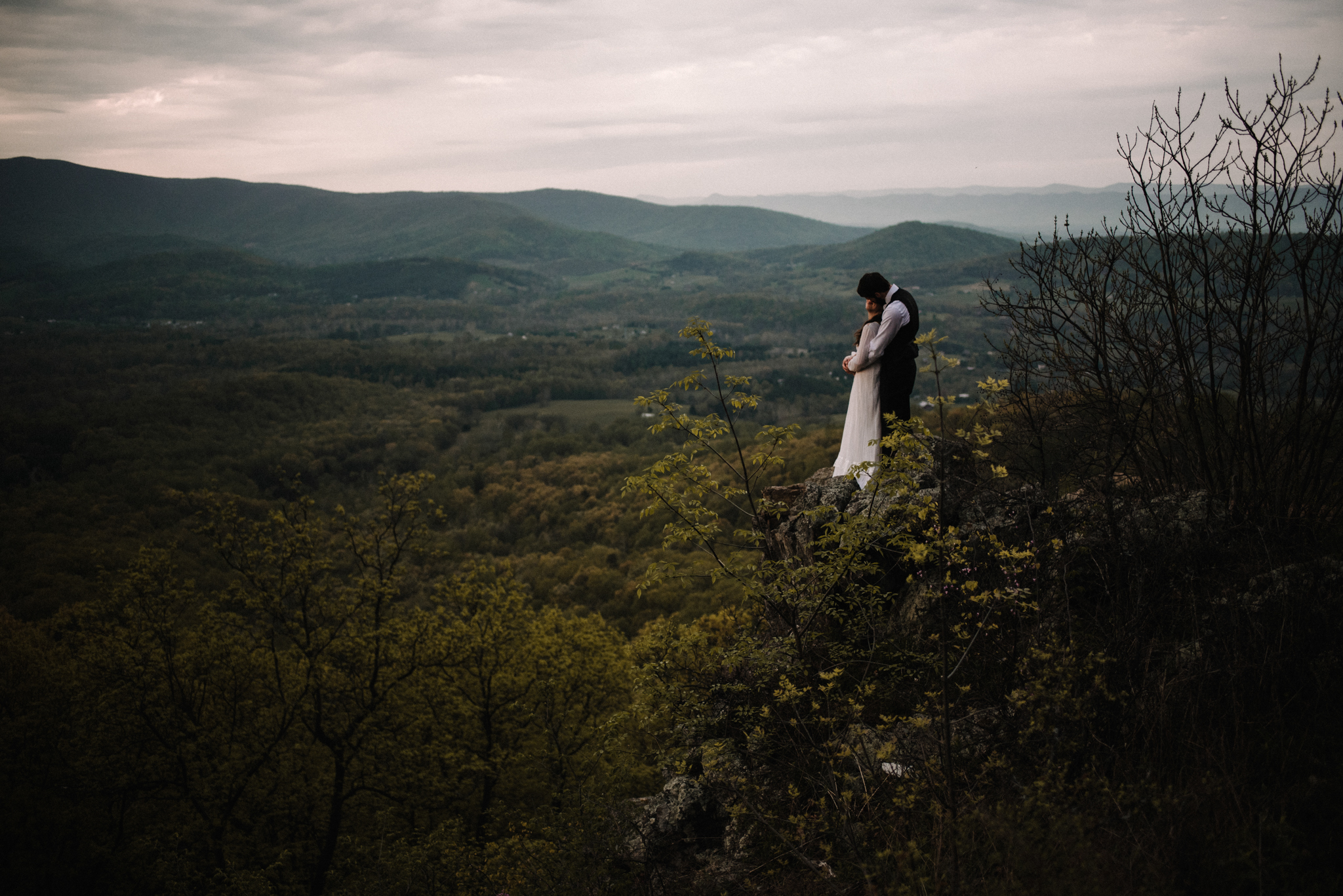 Lisa and Stuart - Post Wedding Couple Portraits - White Sails Creative - Blue Ridge Mountains - Sunrise Shenandoah National Park_44.JPG