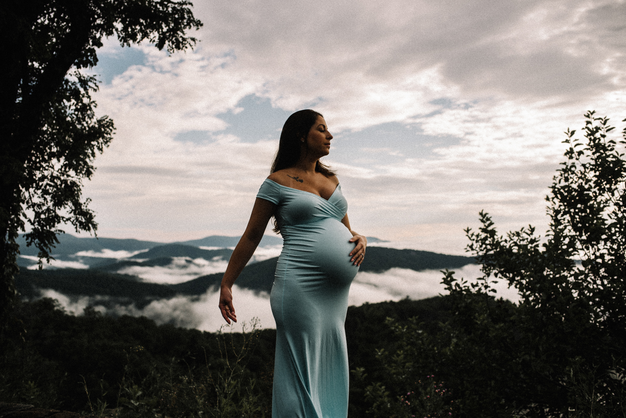 Mandy Spencer Maternity Sunrise Session Shenandoah National Park - White Sails Photography Creative_19.JPG