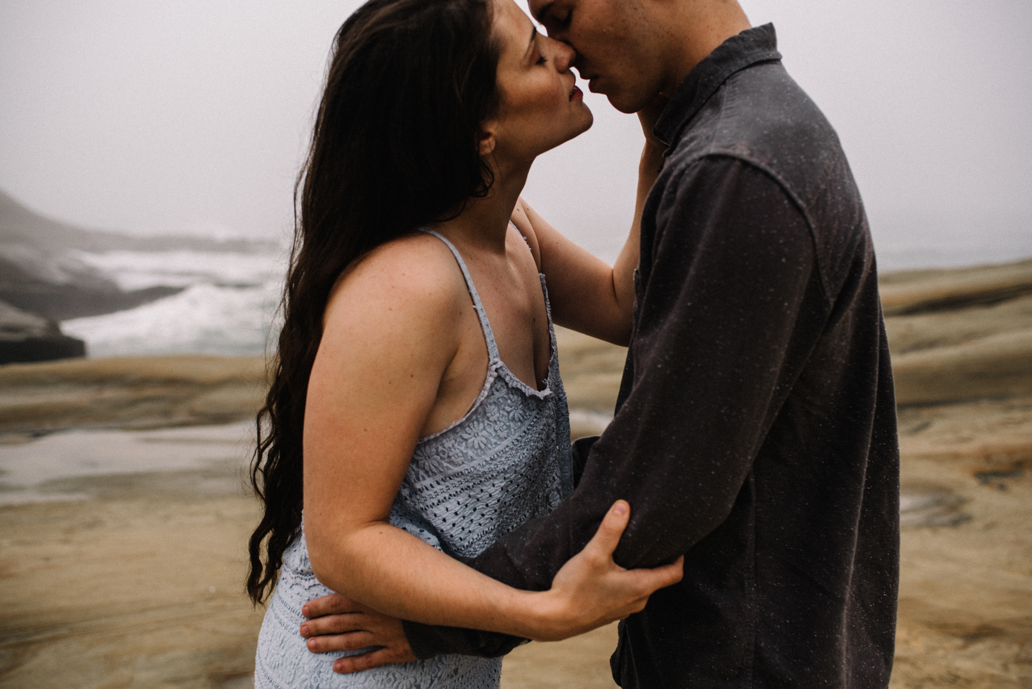 Ruthie and Anthony - Foggy Oregon Coast Couple Adventure Session - White Sails Photography Creative_20.JPG