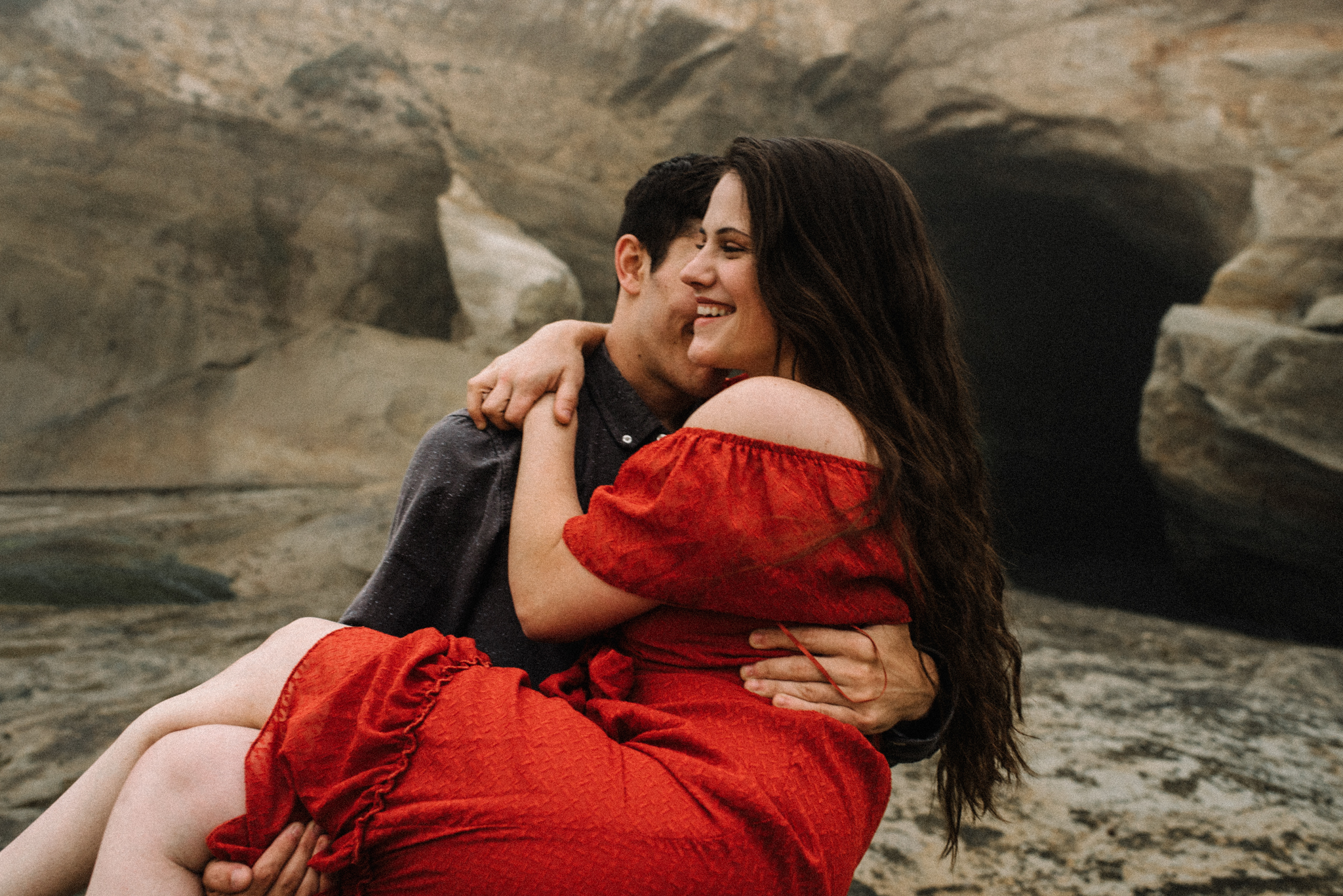 Ruthie and Anthony - Foggy Oregon Coast Couple Adventure Session - White Sails Photography Creative_30.JPG