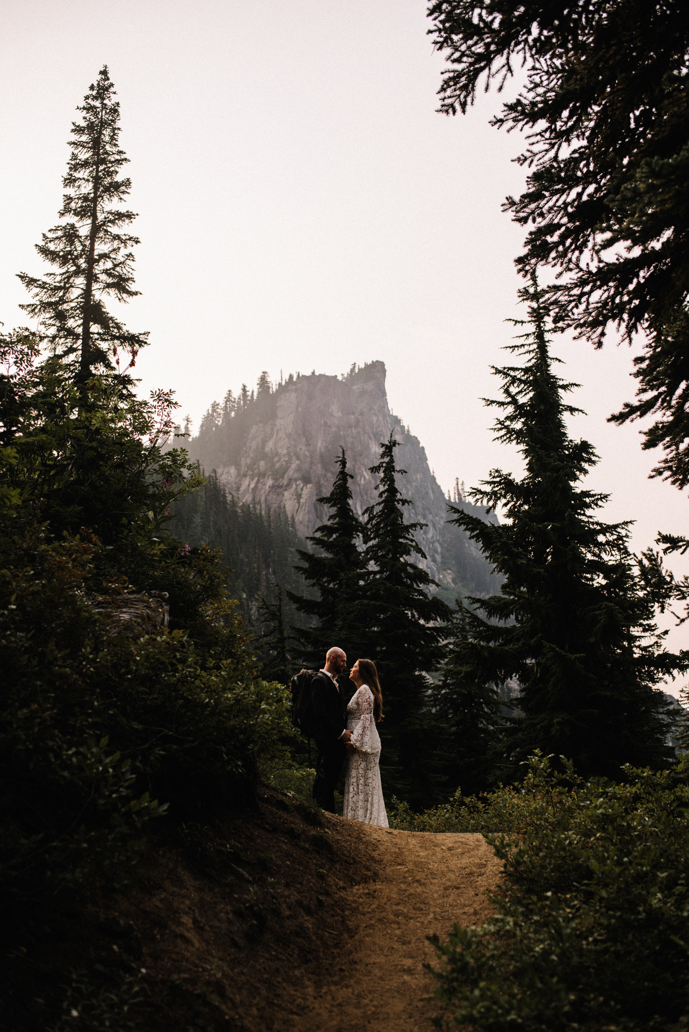 Megan and Andrew Lake Valhalla Washington PNW Adventure Elopement White Sails Creative Sunrise Hike_9.JPG