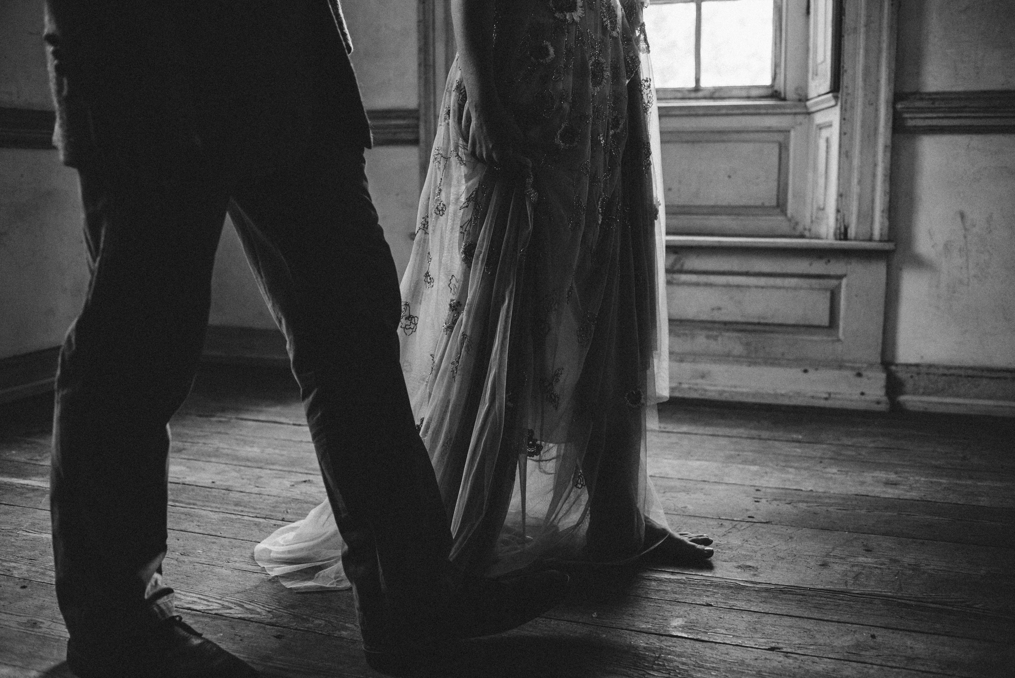 Salubria Historic Manor House Virginia - Moody Scottish Highland Wedding Styled Shoot - White Sails Creative - Sage and Silhouettes - BHLDN - Bijous Sweet Treats_67_2.JPG