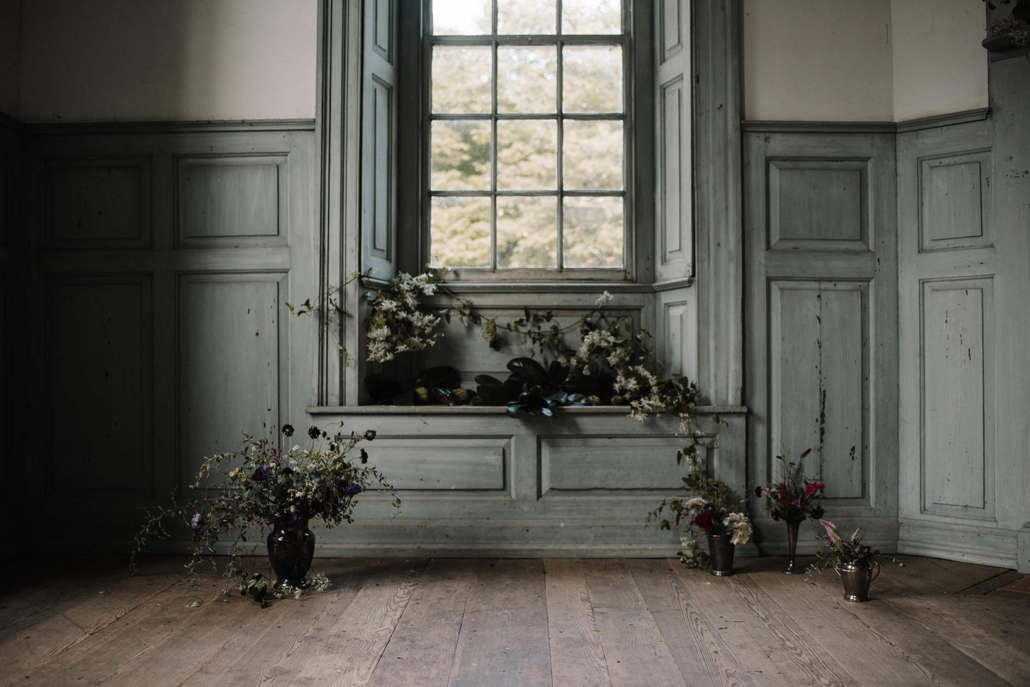 Salubria Historic Manor House Virginia - Moody Scottish Highland Wedding Styled Shoot - White Sails Creative - Sage and Silhouettes - BHLDN - Bijous Sweet Treats_155.JPG