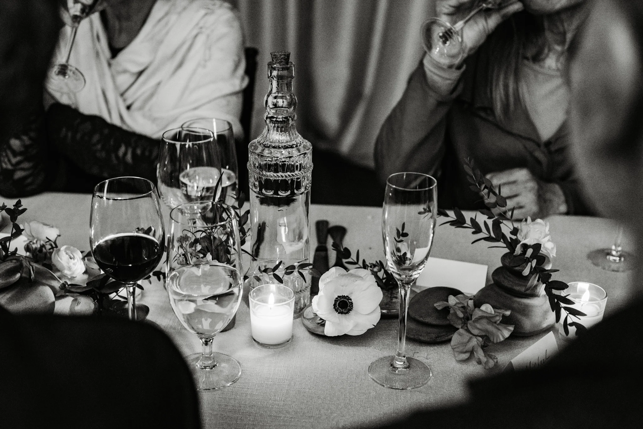 Intimate Dinner Wedding - Small Wedding with Candlelit Dinner - Sperryville Virginia Wedding - Backyard Wedding - Flourish Root Wedding Flowers - White Sails Creative Wedding - Cozy Wedding - Casual Wedding - Intimate Wedding_42.jpg