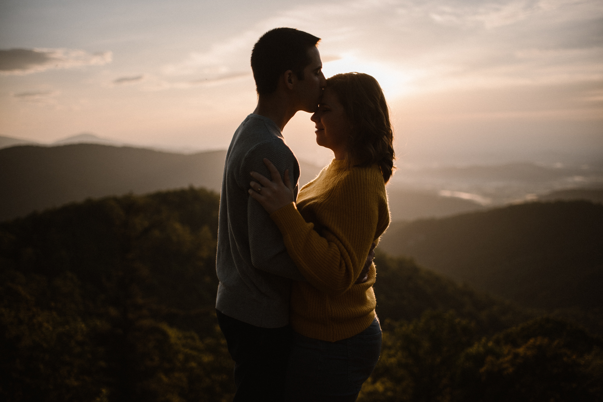 Sloane and Evan Sunrise Engagement Session in Shenandoah National Park - Things to Do in Luray Virginia - Adventurous Couple Photo Shoot White Sails Creative_15.jpg