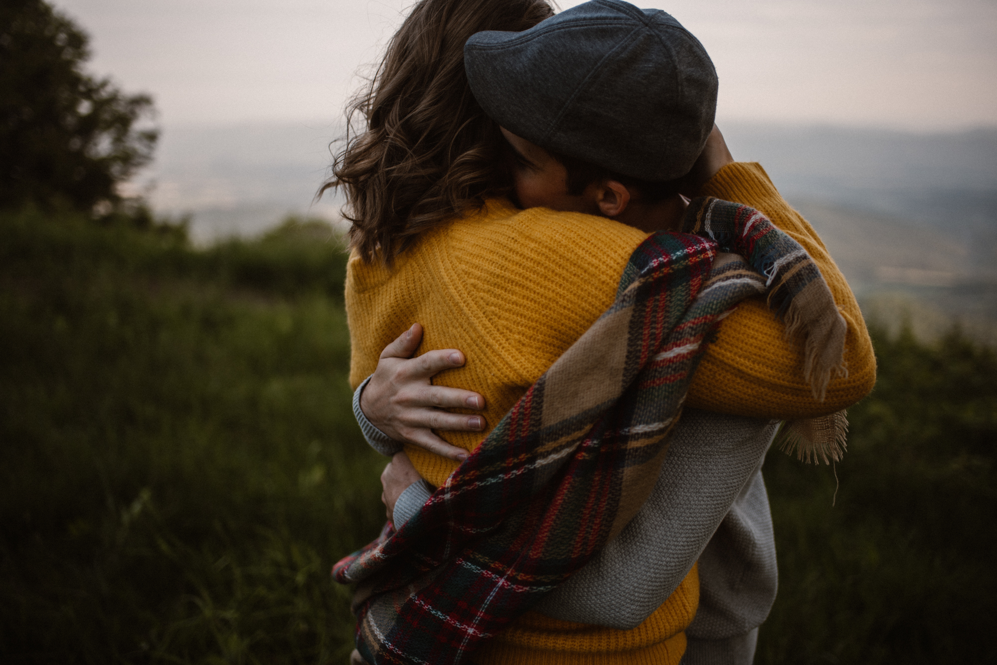 Sloane and Evan Sunrise Engagement Session in Shenandoah National Park - Things to Do in Luray Virginia - Adventurous Couple Photo Shoot White Sails Creative_24.jpg