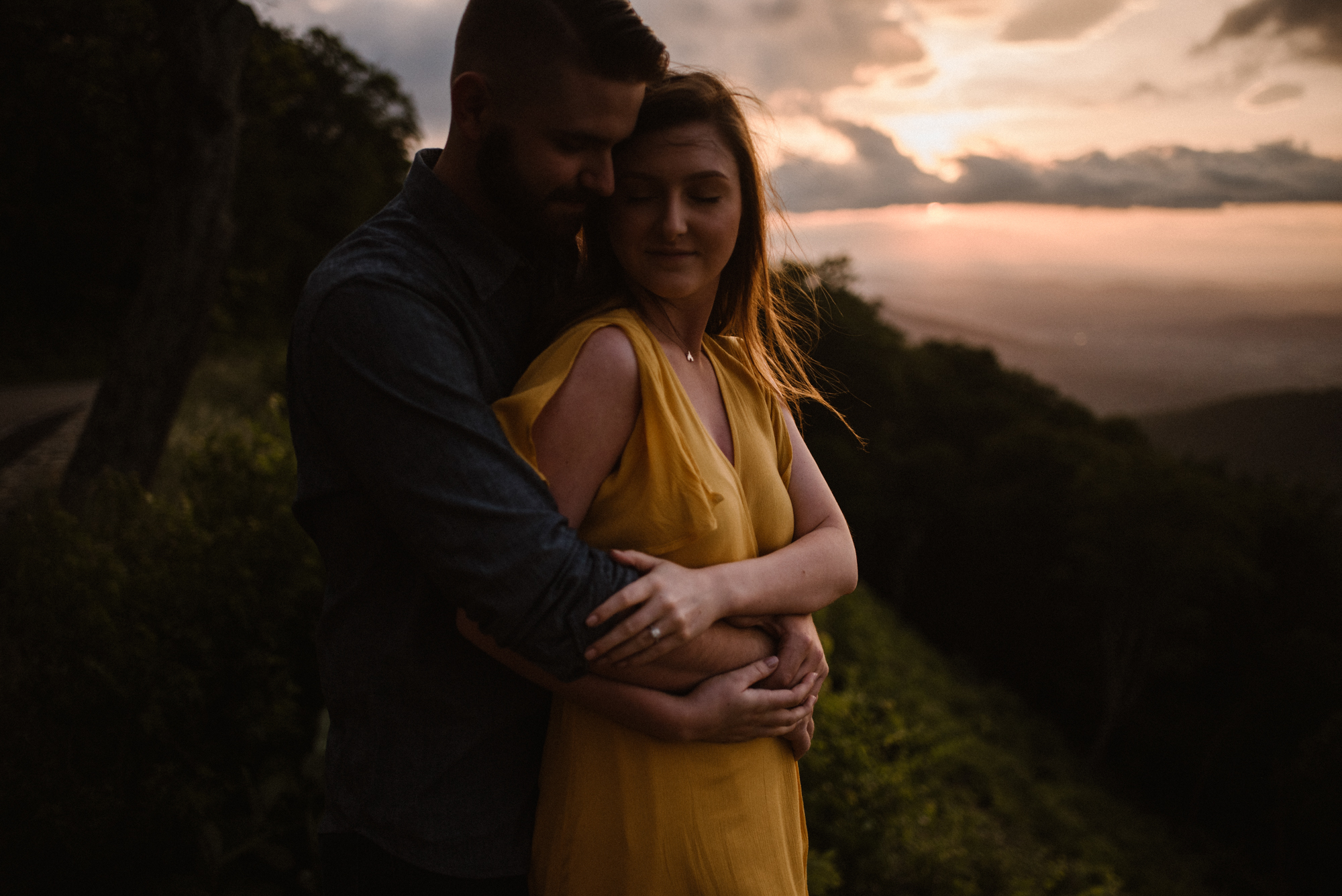 Camryn and Larry Sunrise Engagement Session in Shenandoah National Park - Things to Do in Luray Virginia - Adventurous Couple Photo Shoot White Sails Creative_6.jpg