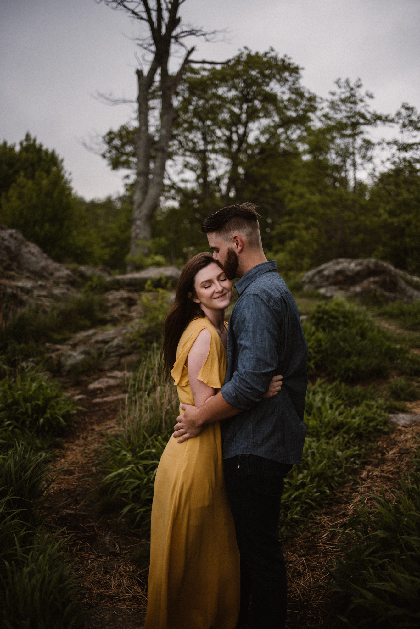 Camryn and Larry Sunrise Engagement Session in Shenandoah National Park - Things to Do in Luray Virginia - Adventurous Couple Photo Shoot White Sails Creative_16.jpg