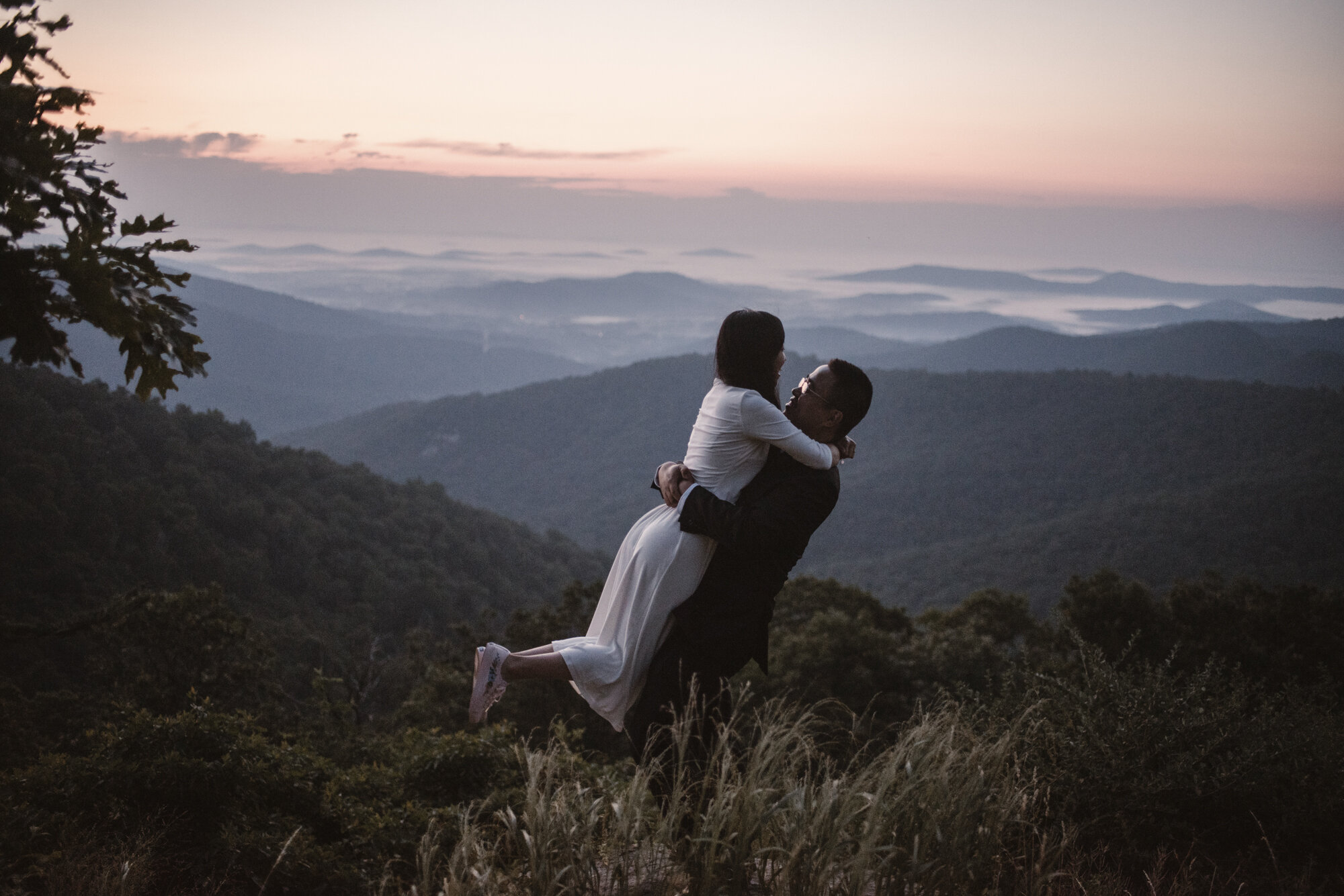 Shenandaoh National Park Adventure Elopement - Small Mountain Wedding - Blue Ridge Mountain Wedding - Sunrise Virginia Mountain Elopement - White Sails Photography_1.jpg