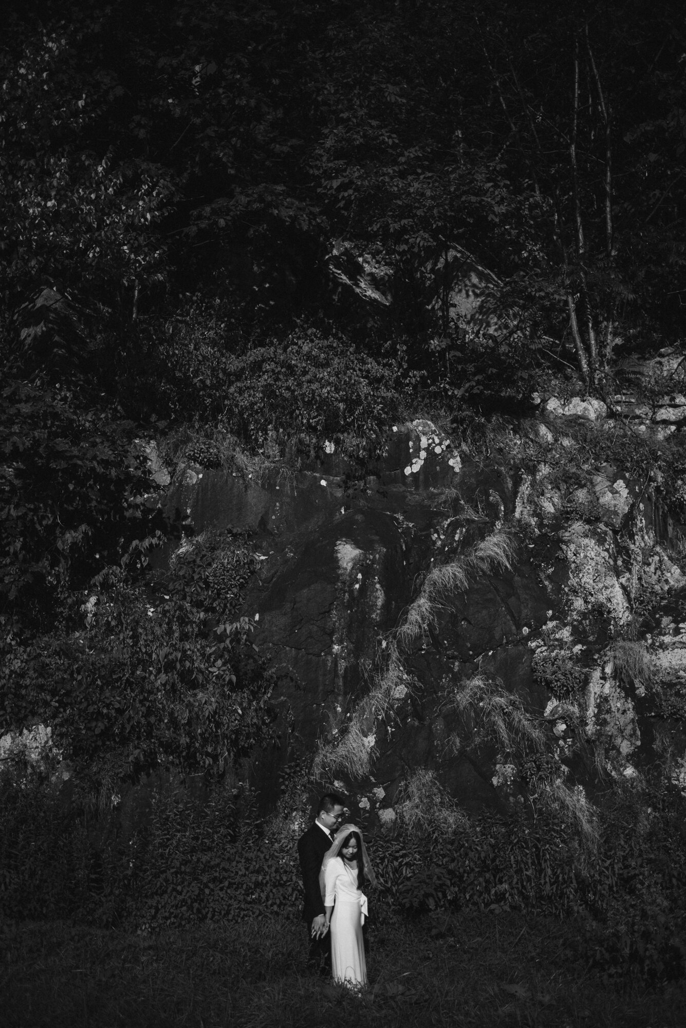 Shenandaoh National Park Adventure Elopement - Small Mountain Wedding - Blue Ridge Mountain Wedding - Sunrise Virginia Mountain Elopement - White Sails Photography_49.jpg