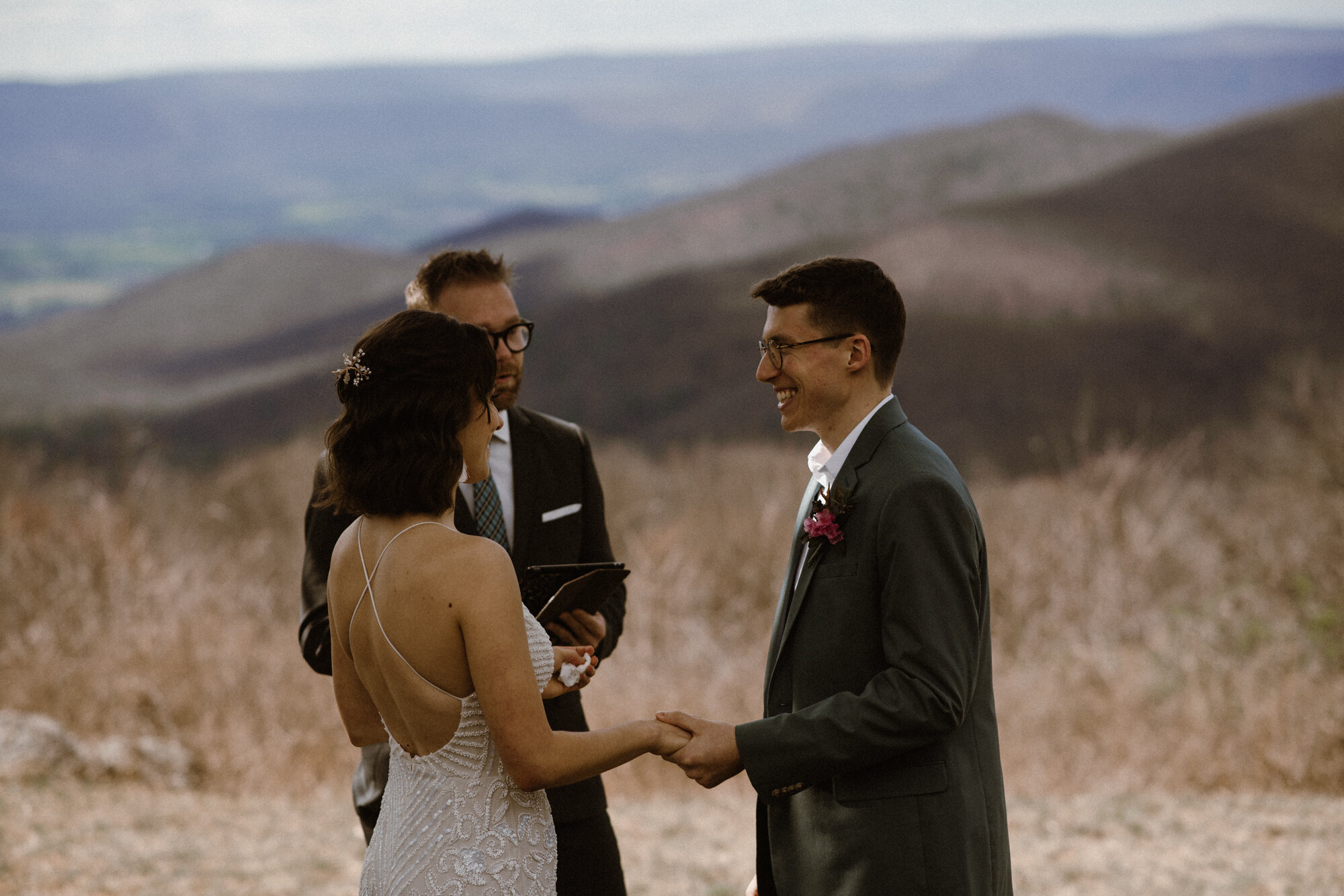 Elopement during Covid-19 - Eloping during Coronavirus - Shenandoah National Park Elopement - Blue Ridge Mountain Virginia Wedding - How to Elope in Shenandoah National Park - Mountain Wedding Ideas_12.jpg
