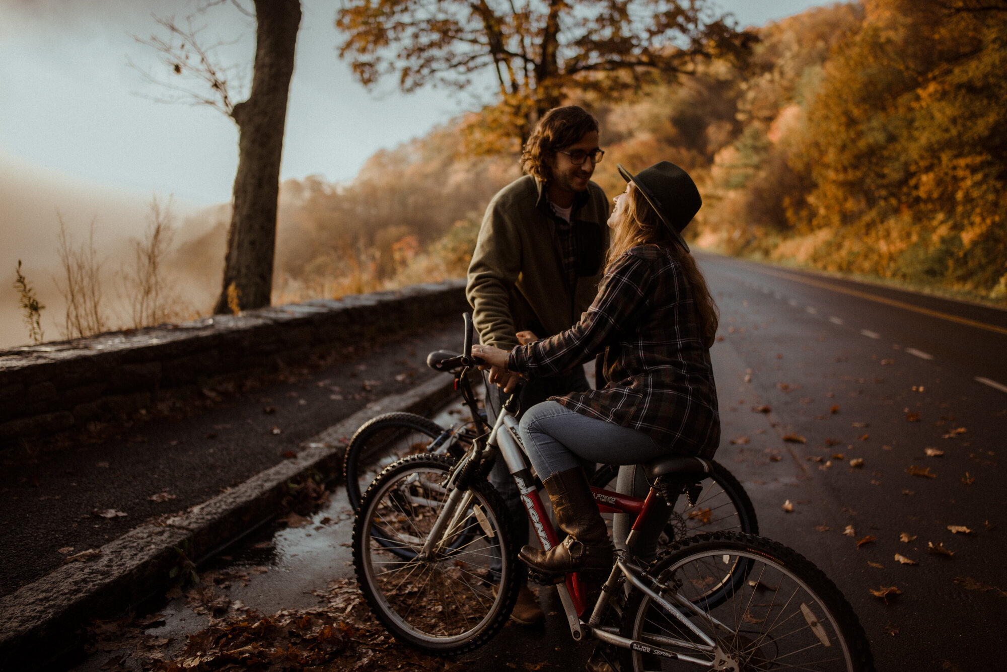 Shenandoah National Park Couple Photo Shoot - Autumn Photo Shoot on the Blue Ridge Parkway - Couple Bicycle Photo Shoot - Foggy Couple Photo Shoot - White Sails Creative_34.jpg