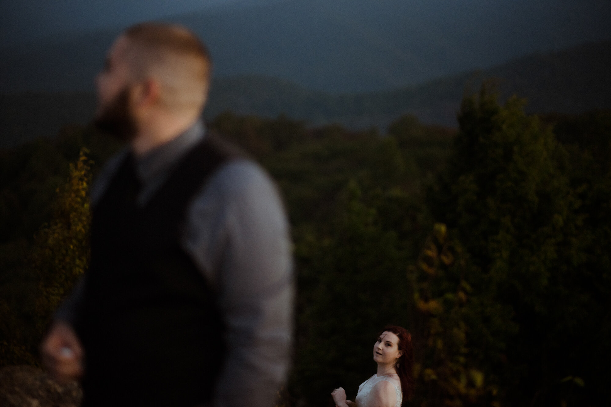 Sunrise hiking elopement - Foggy hiking elopement - virginia waterfall elopement - shenandoah national park elopement - white sails creative_6.jpg