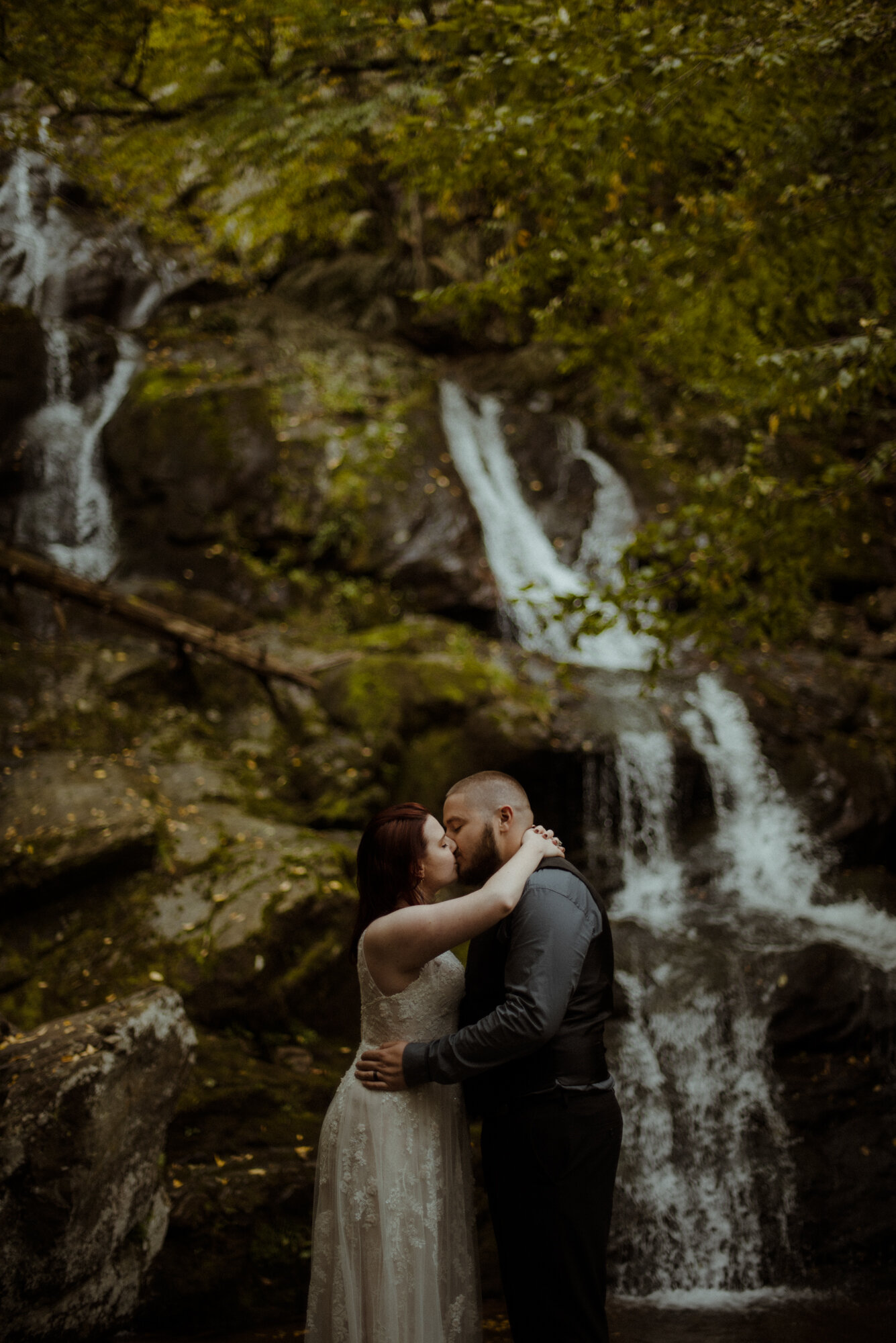 Sunrise hiking elopement - Foggy hiking elopement - virginia waterfall elopement - shenandoah national park elopement - white sails creative_107.jpg