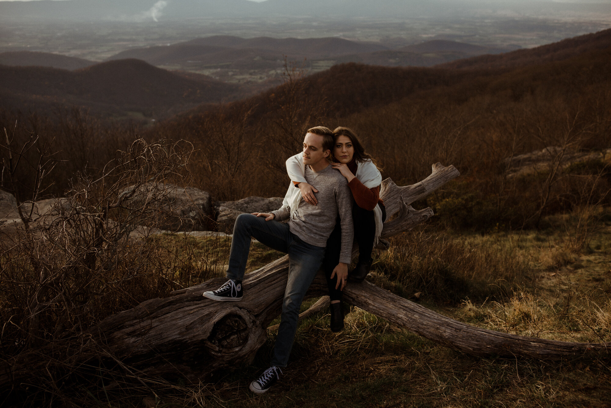 Autumn Engagement Session in Shenandoah National Park - Skyline Drive Couples Photo Shoot - Blue Ridge Parkway Picnic Engagement Session - White Sails Creative_7.jpg