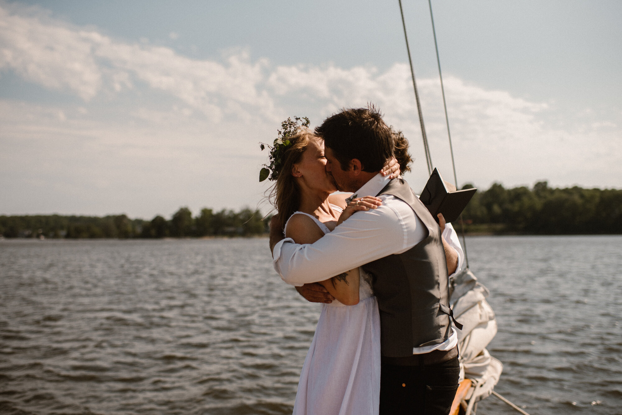 Sailboat Wedding in Annapolis Maryland - Sailboat Elopement - Maryland Adventure Elopement - White Sails Creative_48.jpg