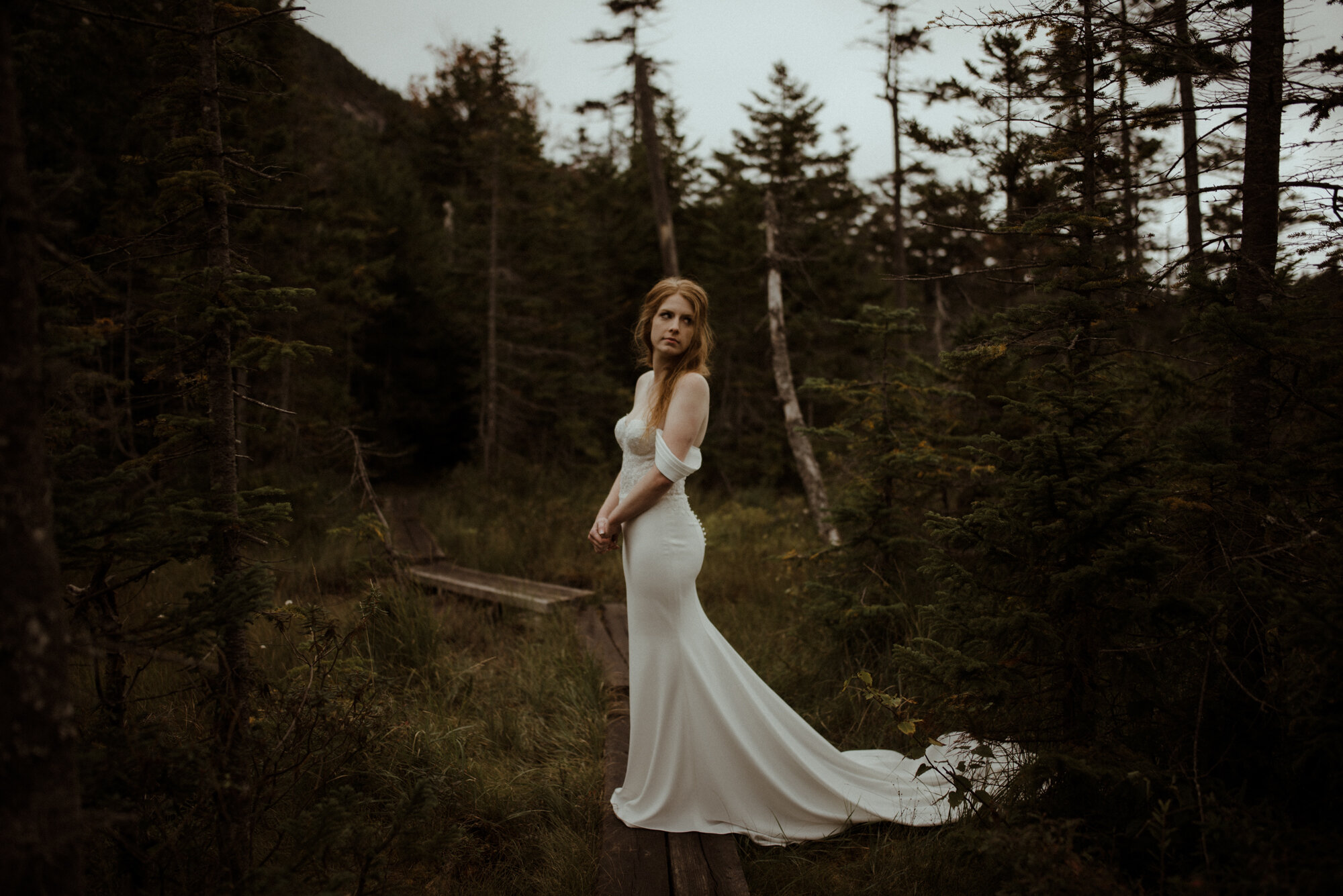 Autumn Elopement in New Hampshire - Backyard Wedding during COVID and Sunrise Hike in Wedding Dress - White Sails Creative_107.jpg