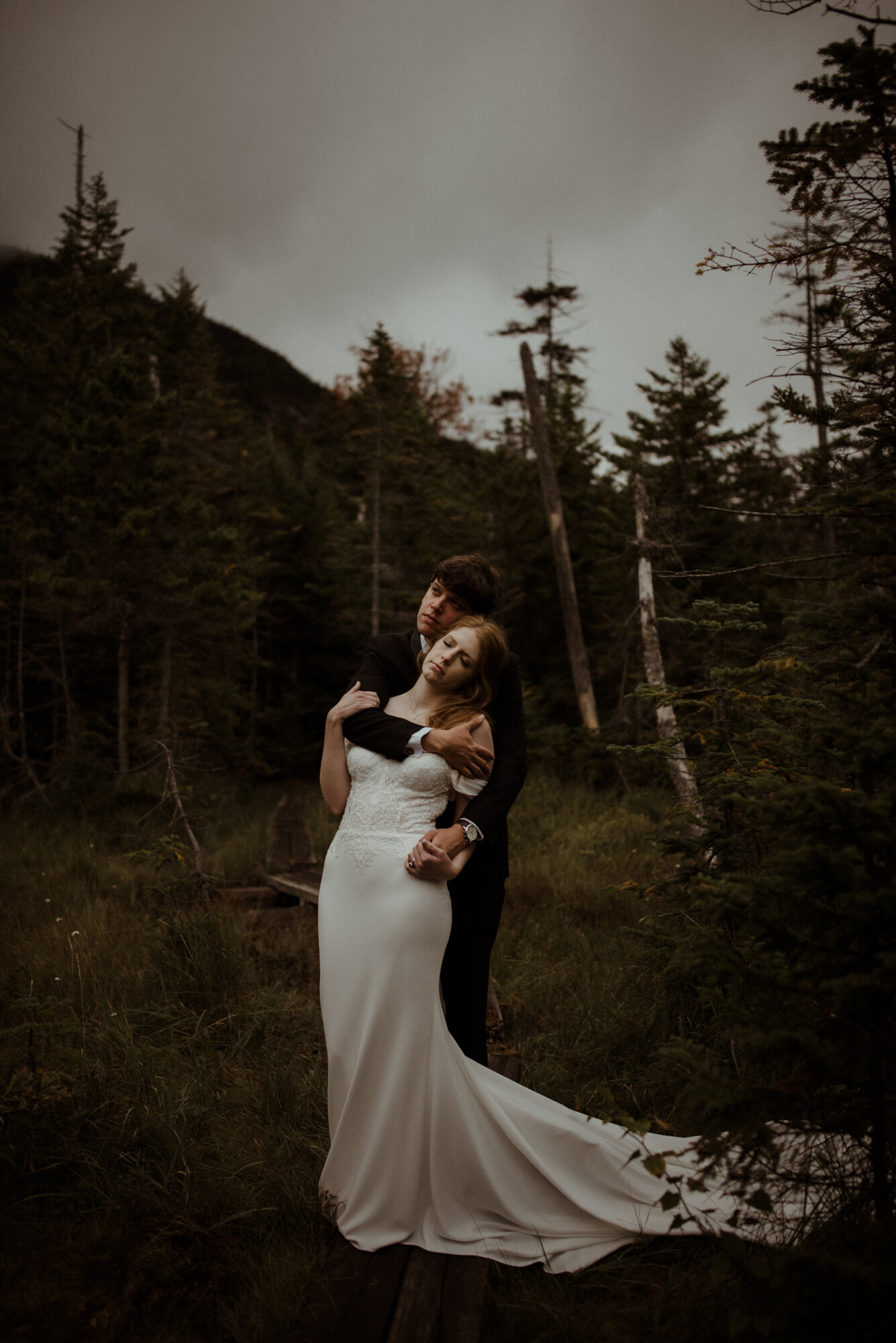 Autumn Elopement in New Hampshire - Backyard Wedding during COVID and Sunrise Hike in Wedding Dress - White Sails Creative_112.jpg