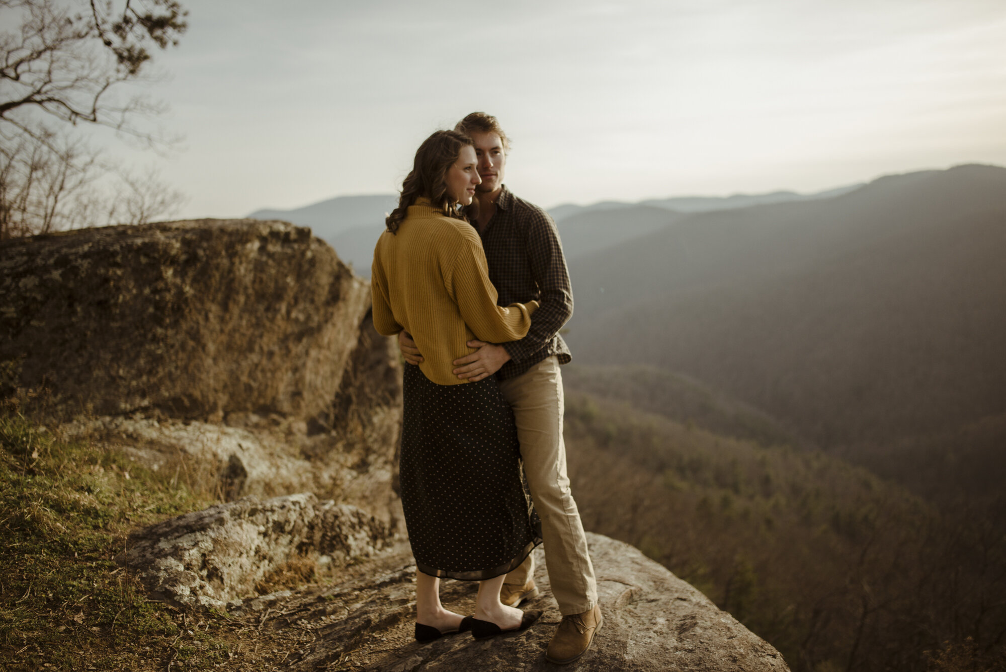 Blue Ridge Parkway Engagement Session - Sunset Engagement Session Inspiration in Blue Ridge Mountains - White Sails Creative_7.jpg