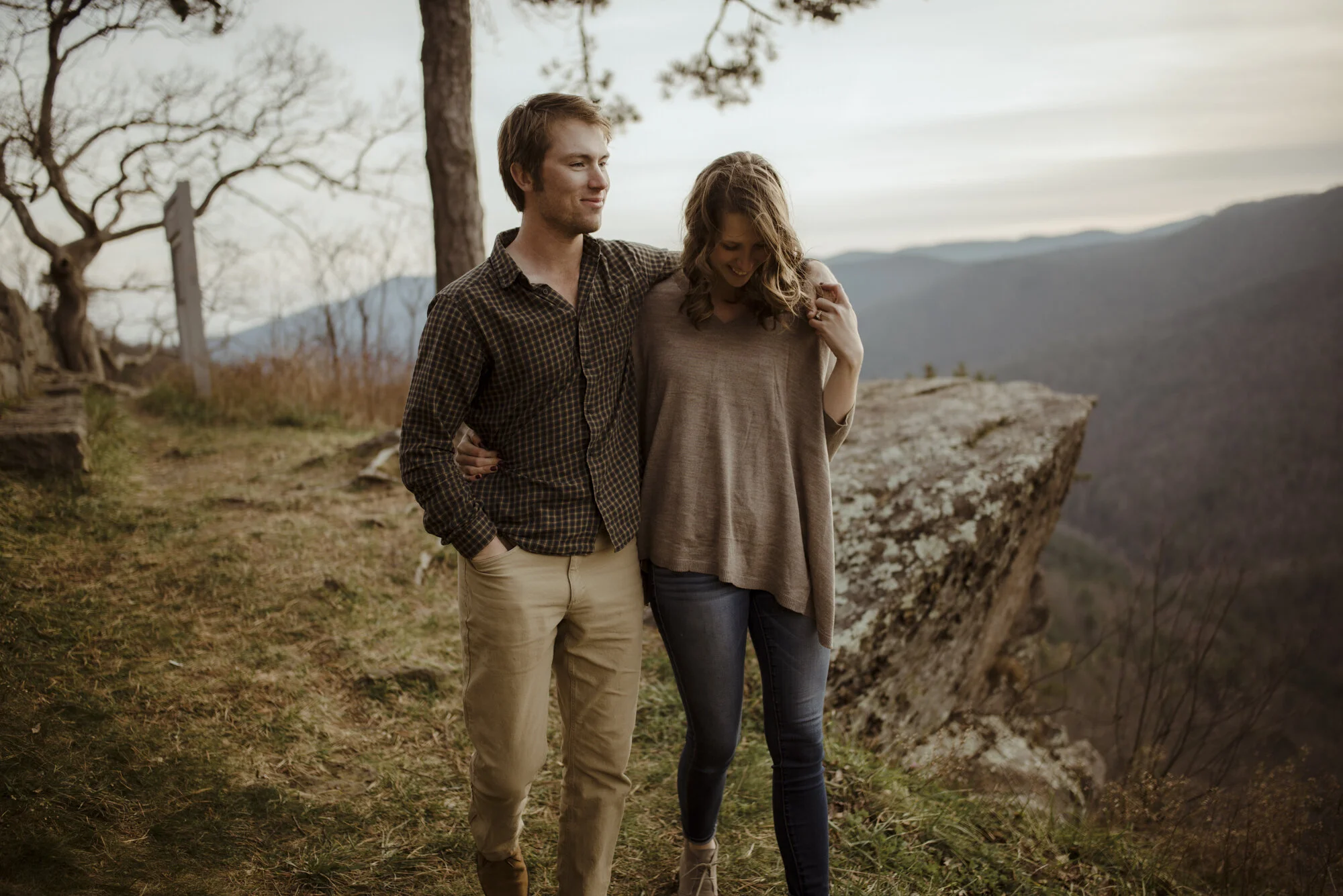 Blue Ridge Parkway Engagement Session - Sunset Engagement Session Inspiration in Blue Ridge Mountains - White Sails Creative_18.jpg