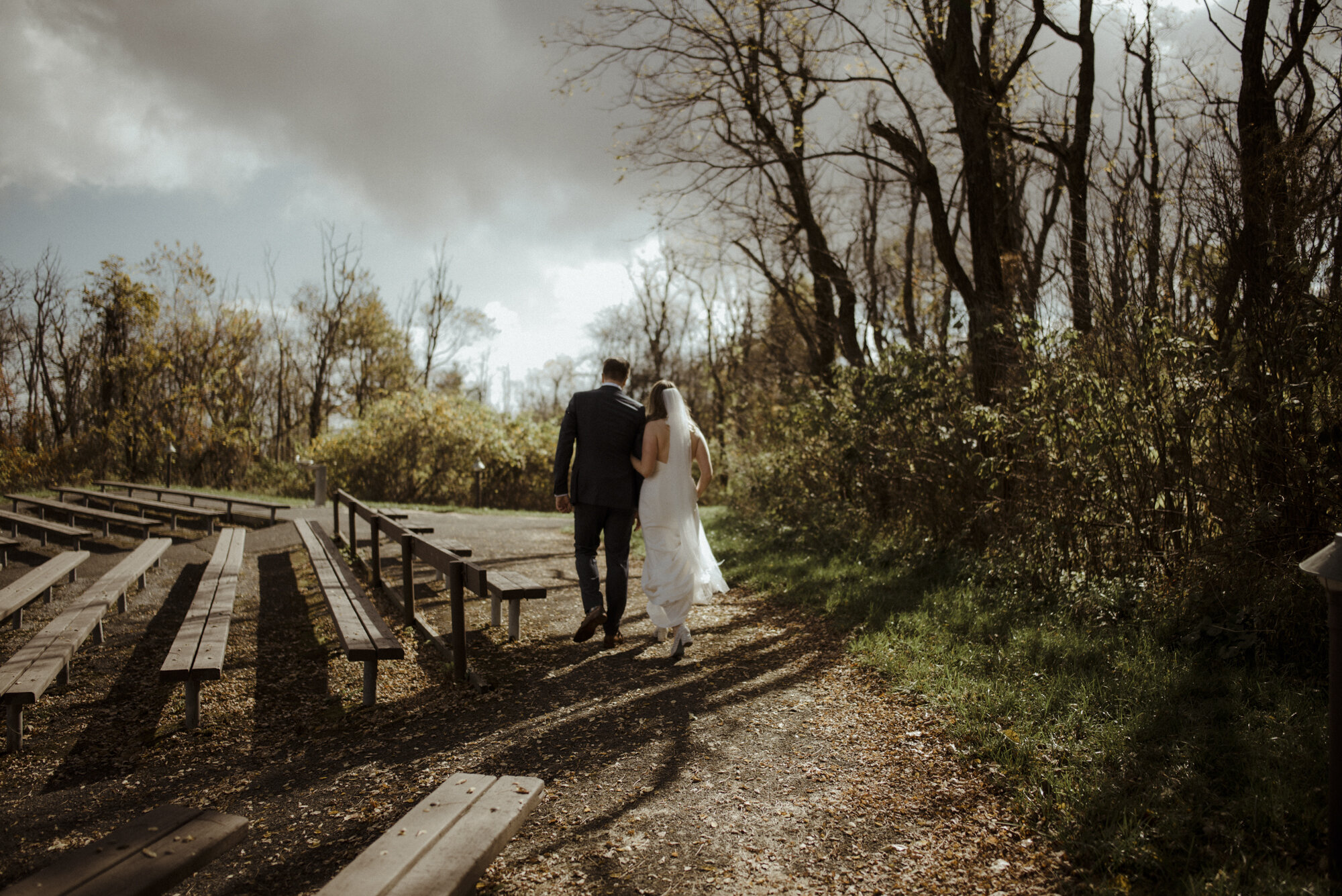 Autumn Elopement on Shenandoah National Park - Glamorous Elopement in the Blue Ridge Mountains - Picnic Elopement Inspiration_6.jpg