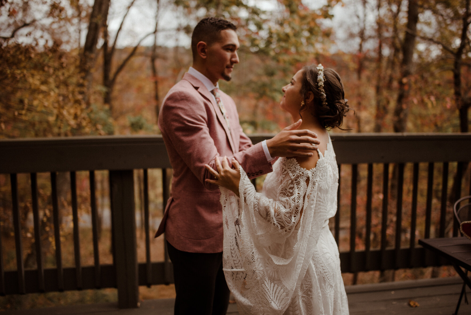 Antonia and Joey - Rainy Autumn Wedding - Small Virginia Wedding - White Sails Creative Photography_14.jpg
