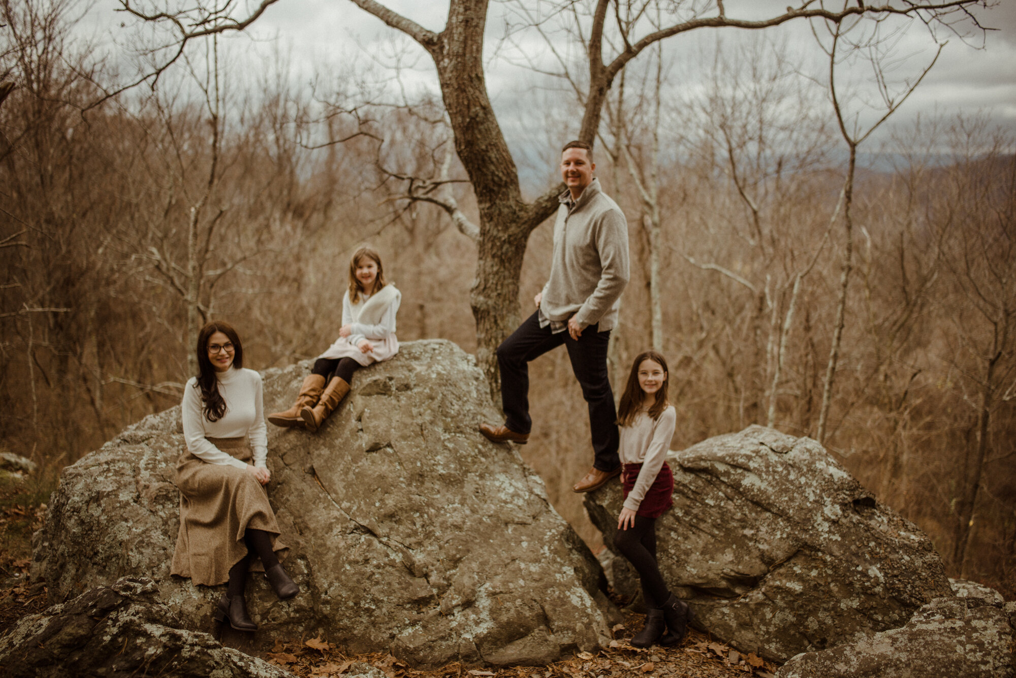 Melissa and Cody Family - Fall Family Photoshoot - Shenandoah National Park - White Sails Creative Photography_7.jpg