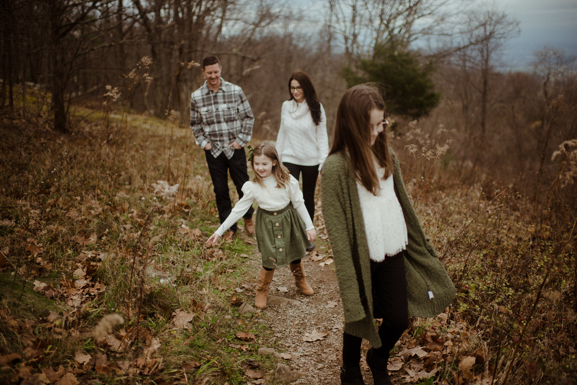 Melissa and Cody Family - Fall Family Photoshoot - Shenandoah National Park - White Sails Creative Photography_18.jpg