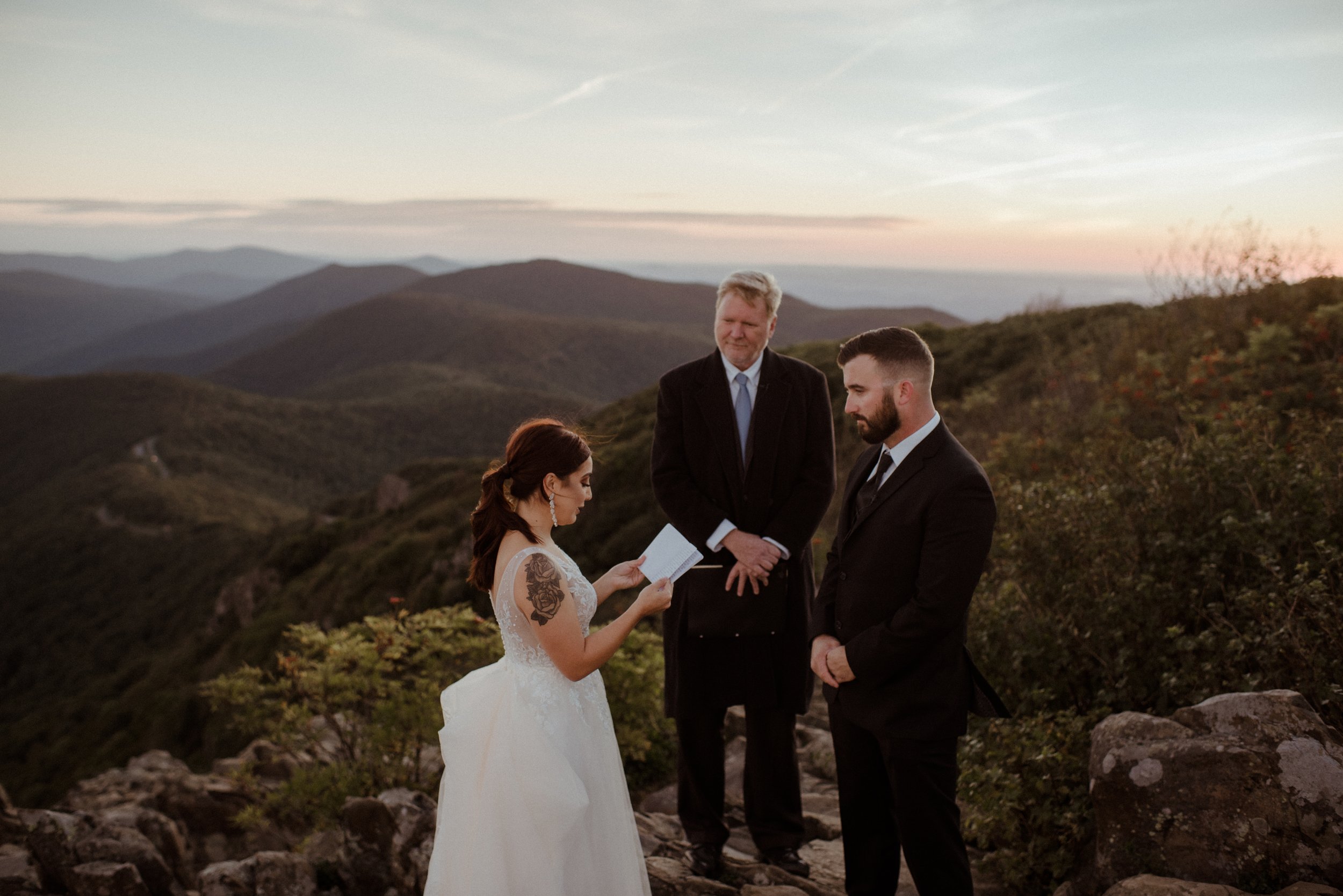 Summer Sunrise Elopement on Stony Man Summit | Virginia Elopement Photographer16.jpg