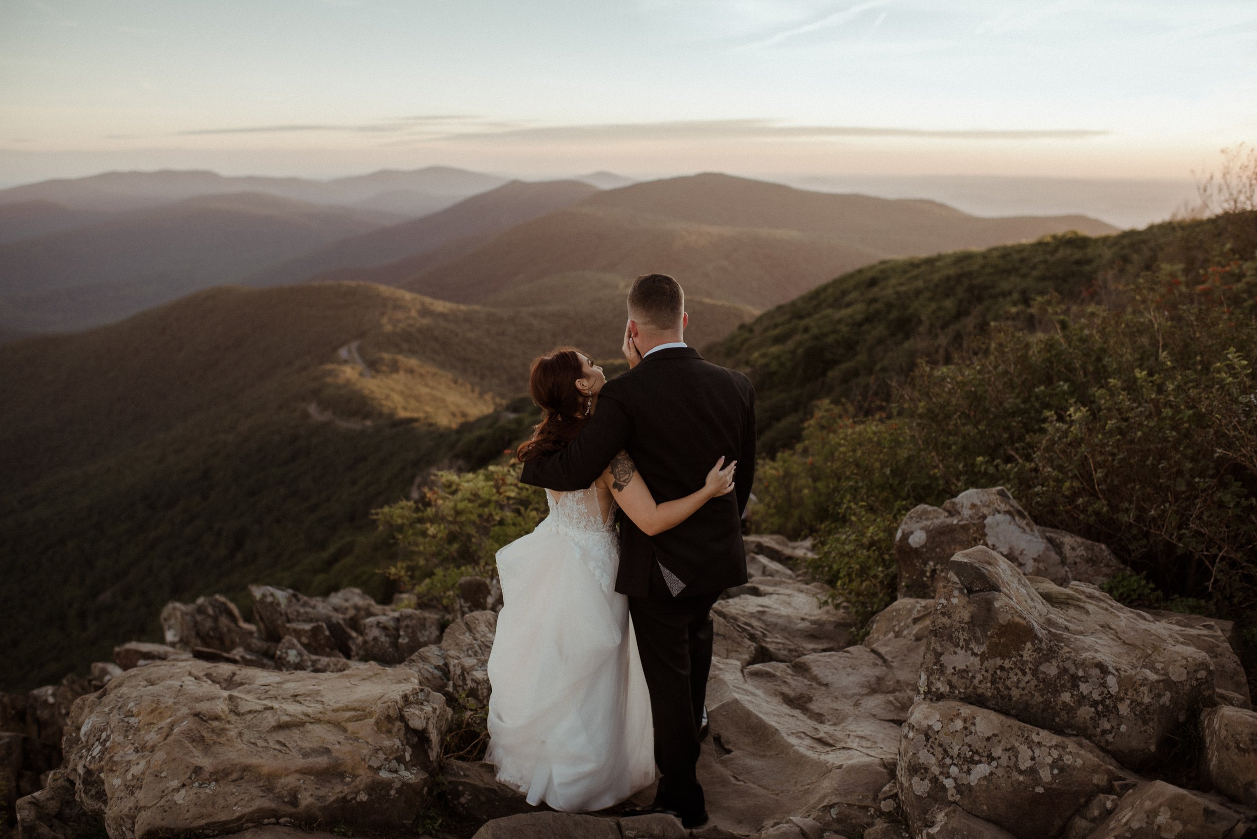 Summer Sunrise Elopement on Stony Man Summit | Virginia Elopement Photographer26.jpg