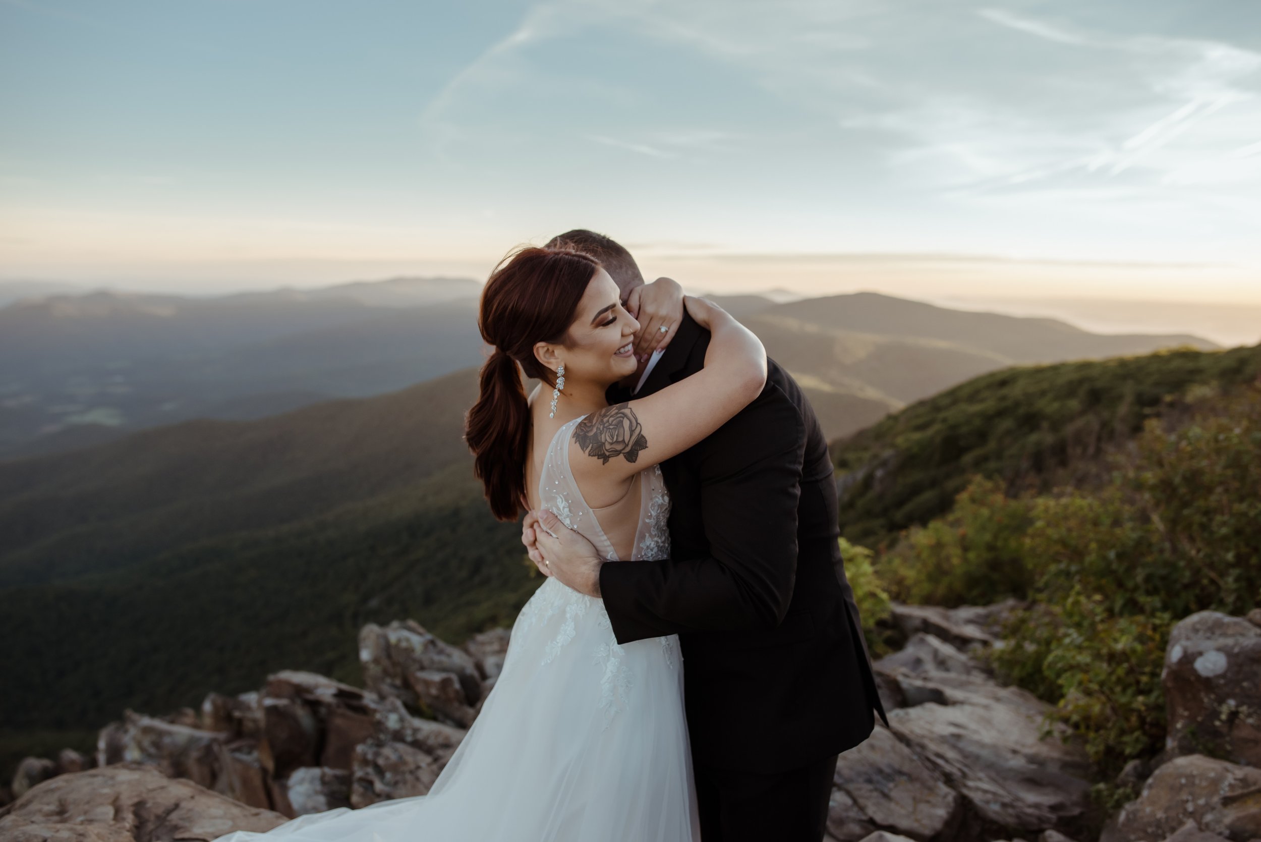 Summer Sunrise Elopement on Stony Man Summit | Virginia Elopement Photographer33.jpg