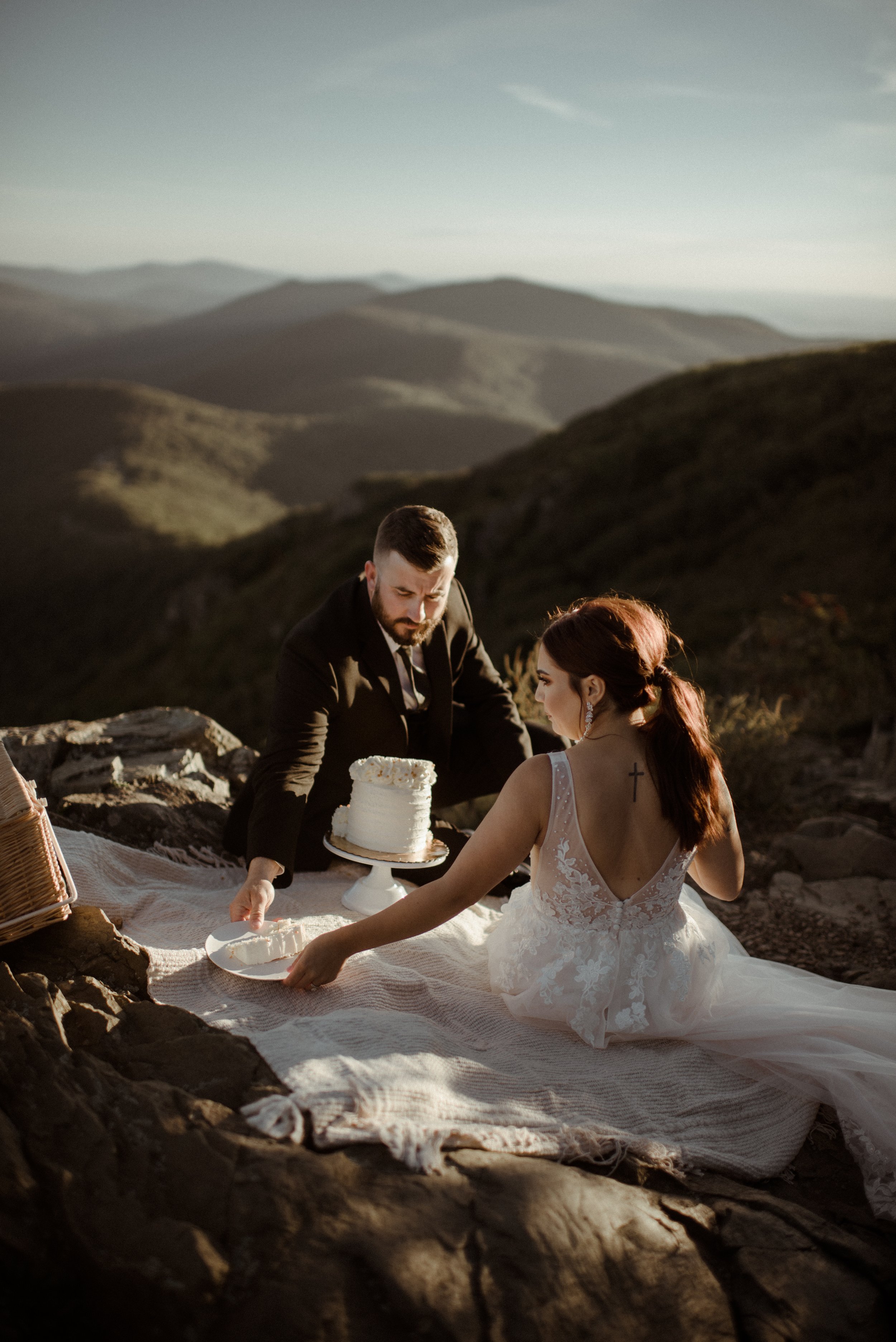 Summer Sunrise Elopement on Stony Man Summit | Virginia Elopement Photographer56.jpg