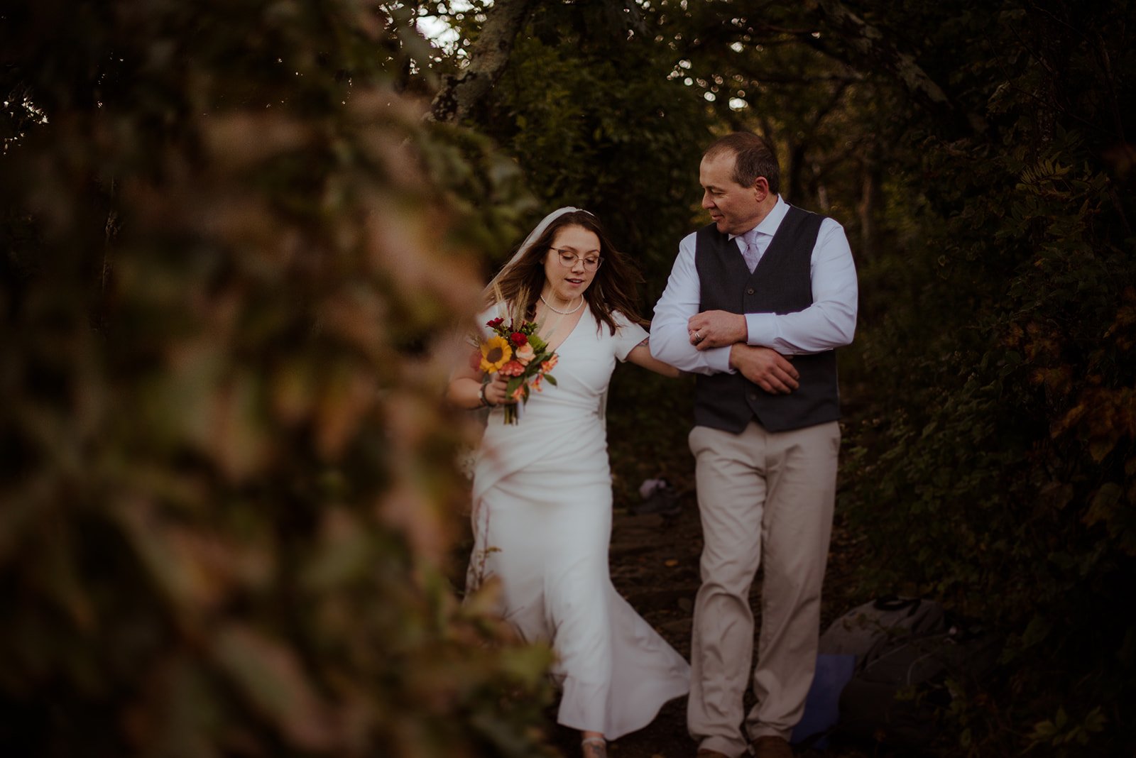 Shenandoah National Park Hiking Elopement with Guests - White Sails Creative_5.jpg