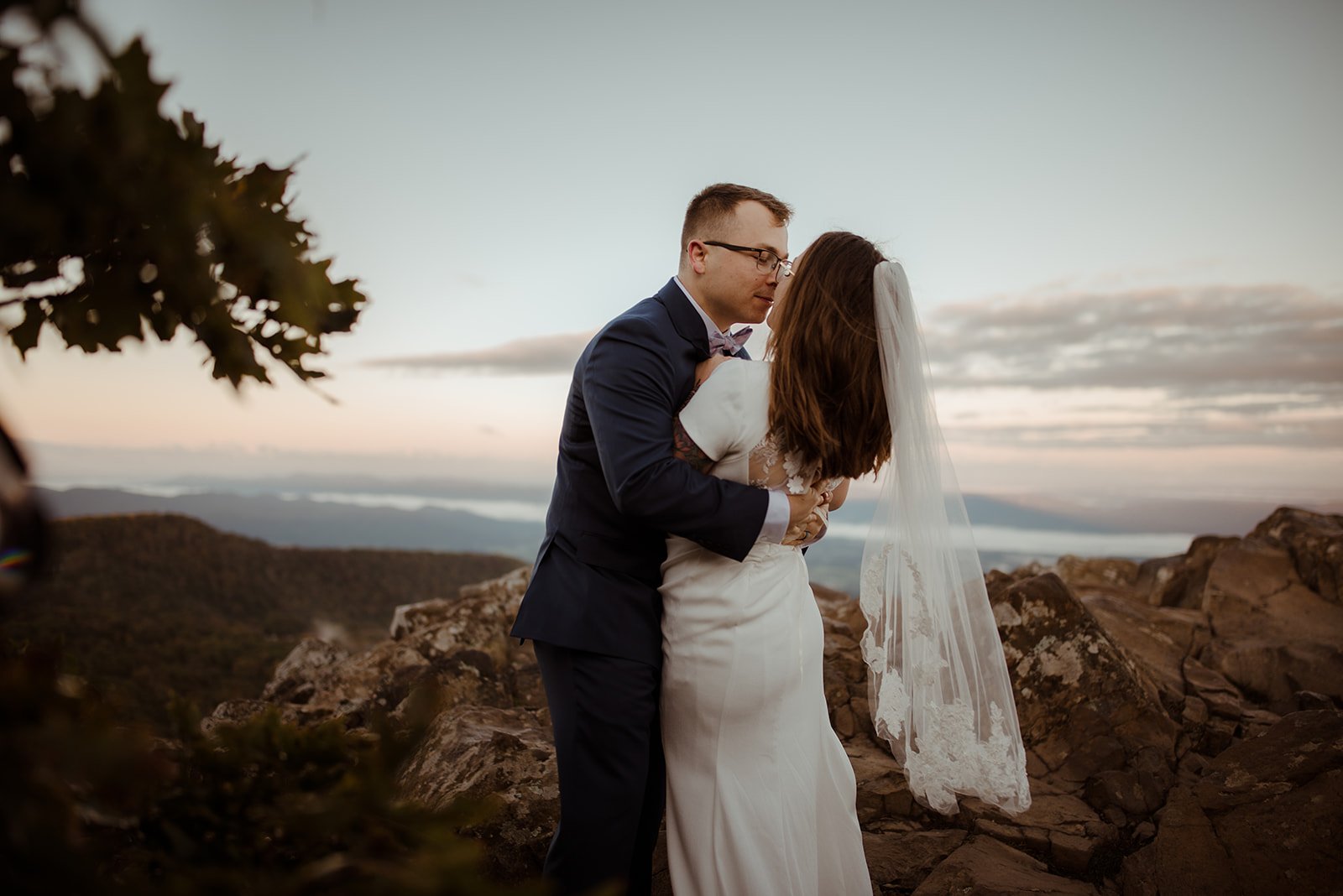 Shenandoah National Park Hiking Elopement with Guests - White Sails Creative_40.jpg