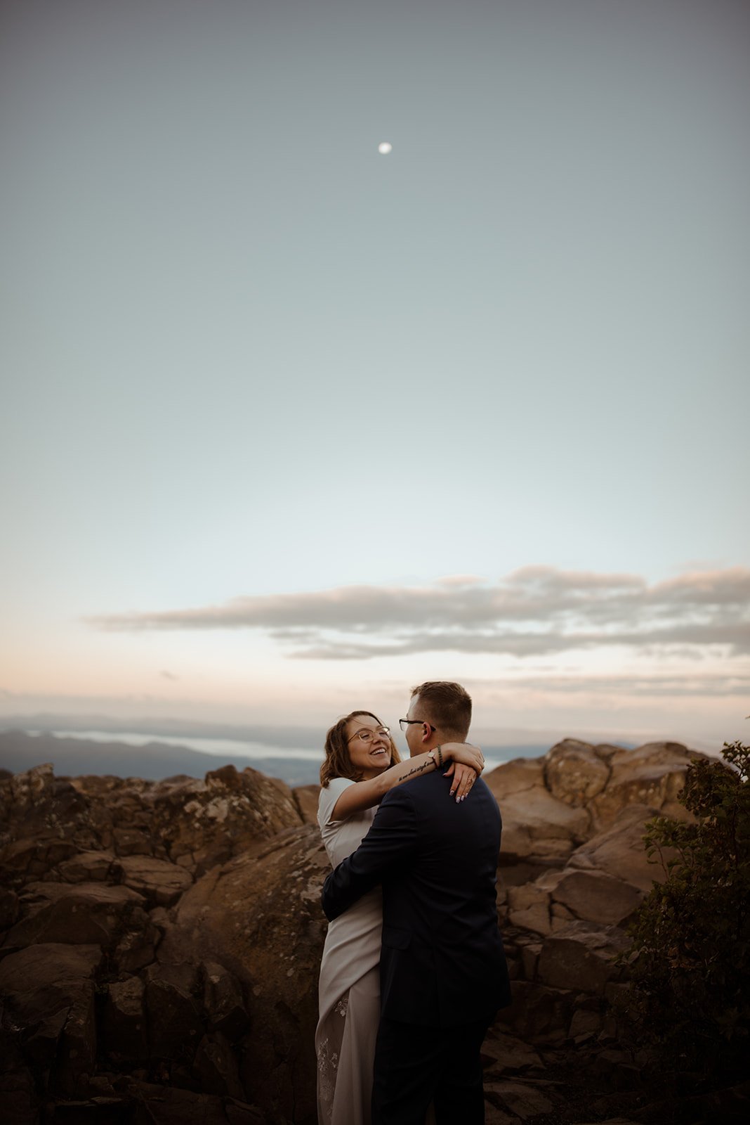 Shenandoah National Park Hiking Elopement with Guests - White Sails Creative_51.jpg