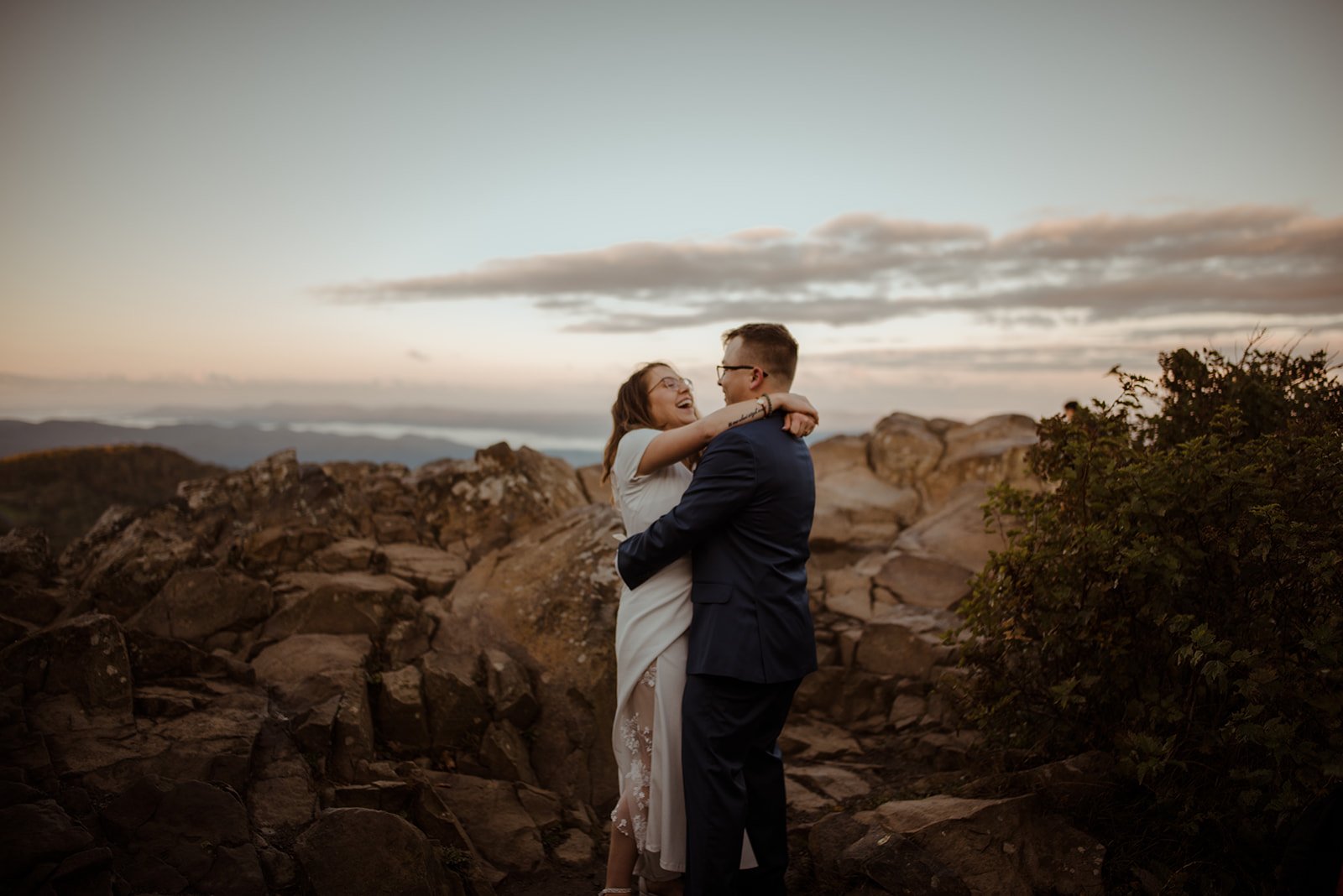 Shenandoah National Park Hiking Elopement with Guests - White Sails Creative_53.jpg