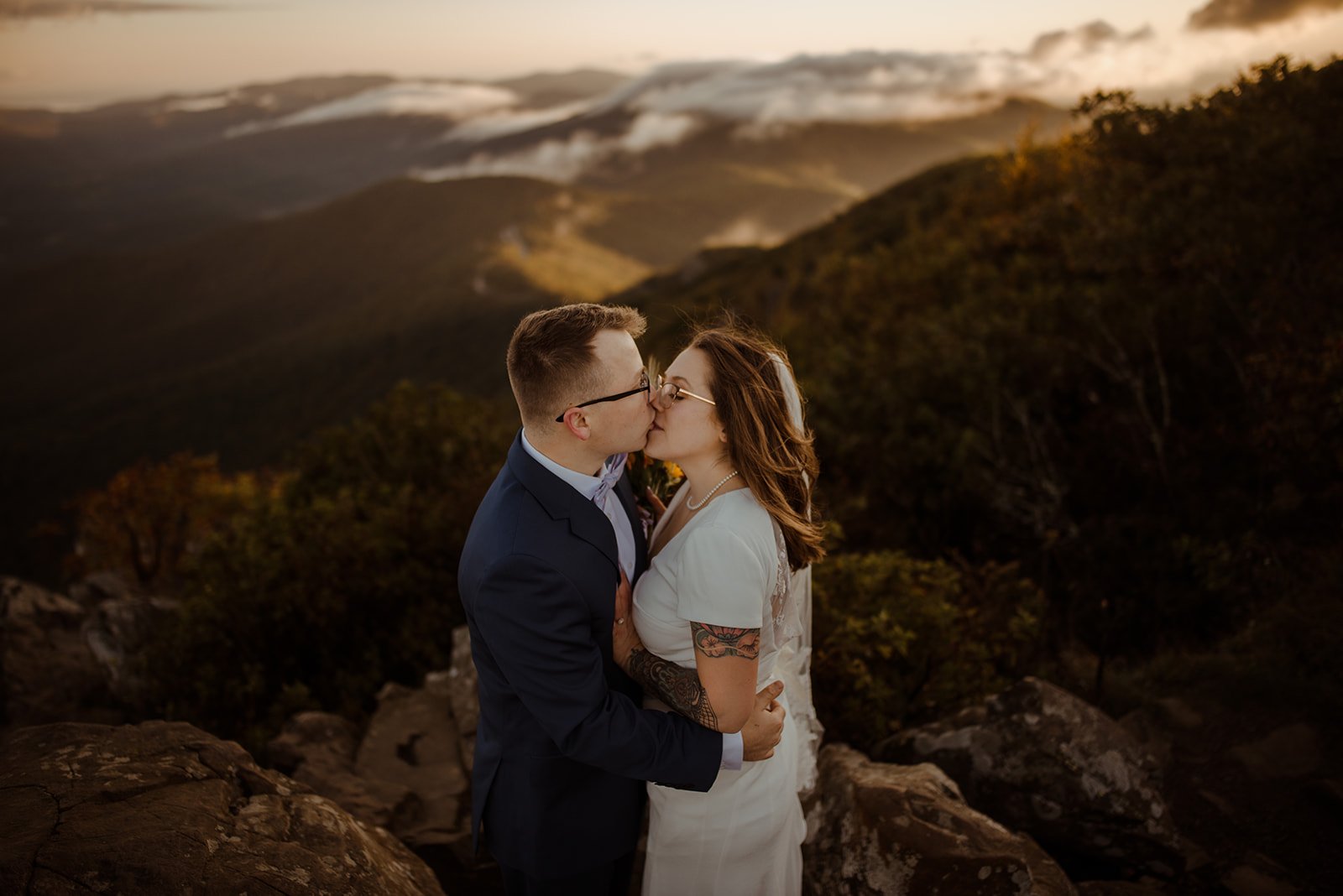 Shenandoah National Park Hiking Elopement with Guests - White Sails Creative_81.jpg