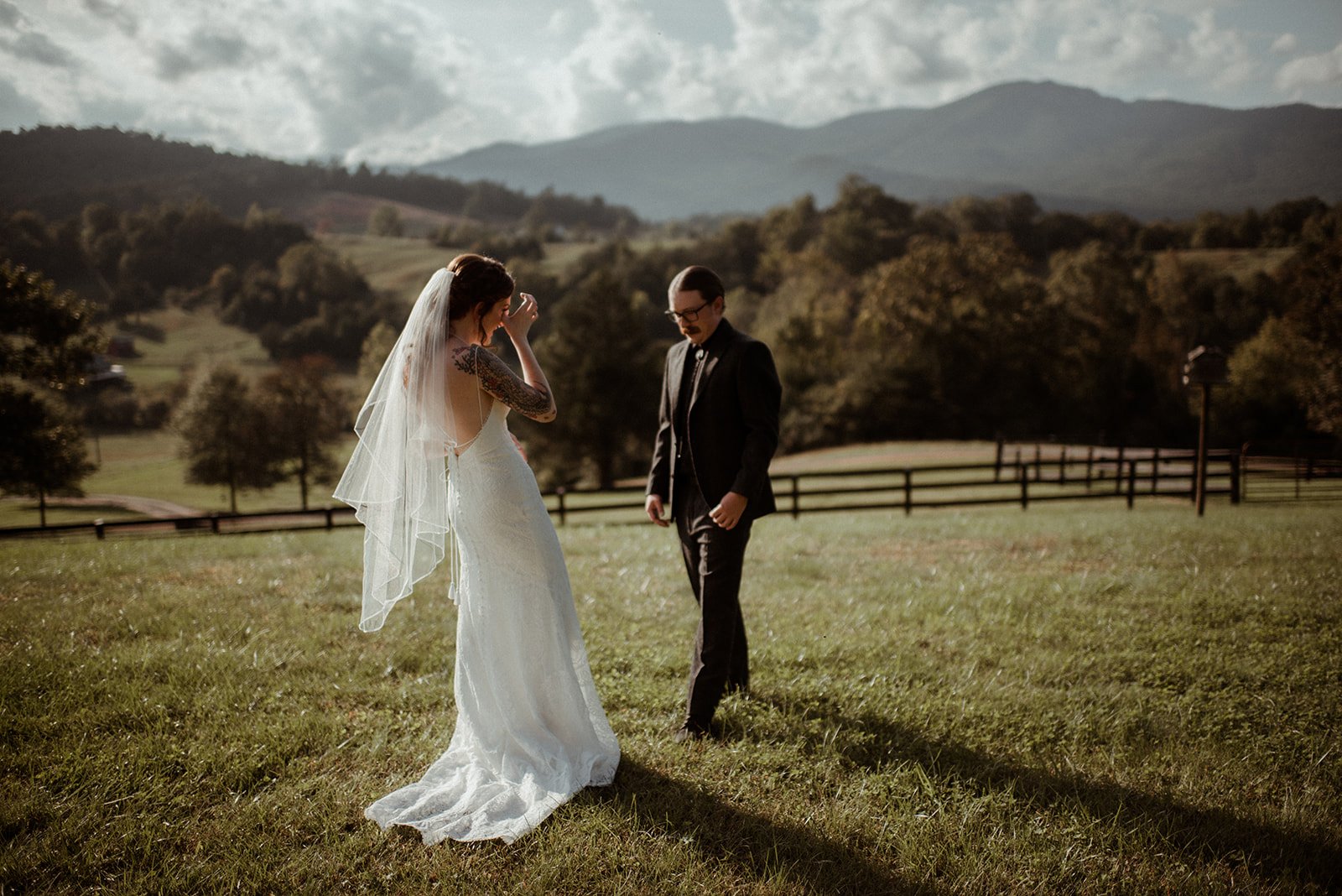 Intimate Airbnb Wedding in Virginia Mountains - Blue Ridge Wedding - White Sails Creative_34.jpg