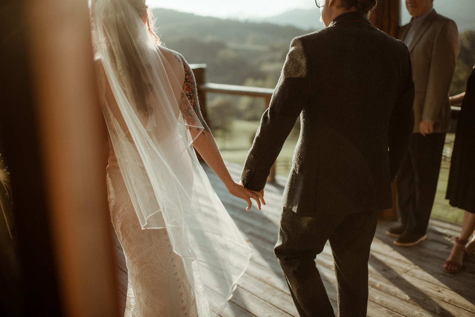 Intimate Airbnb Wedding in Virginia Mountains - Blue Ridge Wedding - White Sails Creative_70.jpg