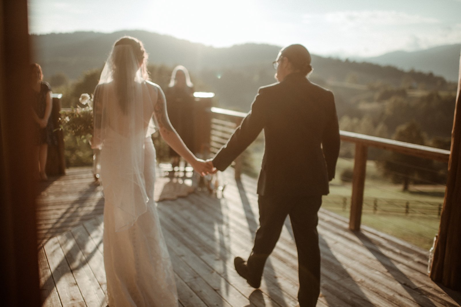 Intimate Airbnb Wedding in Virginia Mountains - Blue Ridge Wedding - White Sails Creative_72.jpg