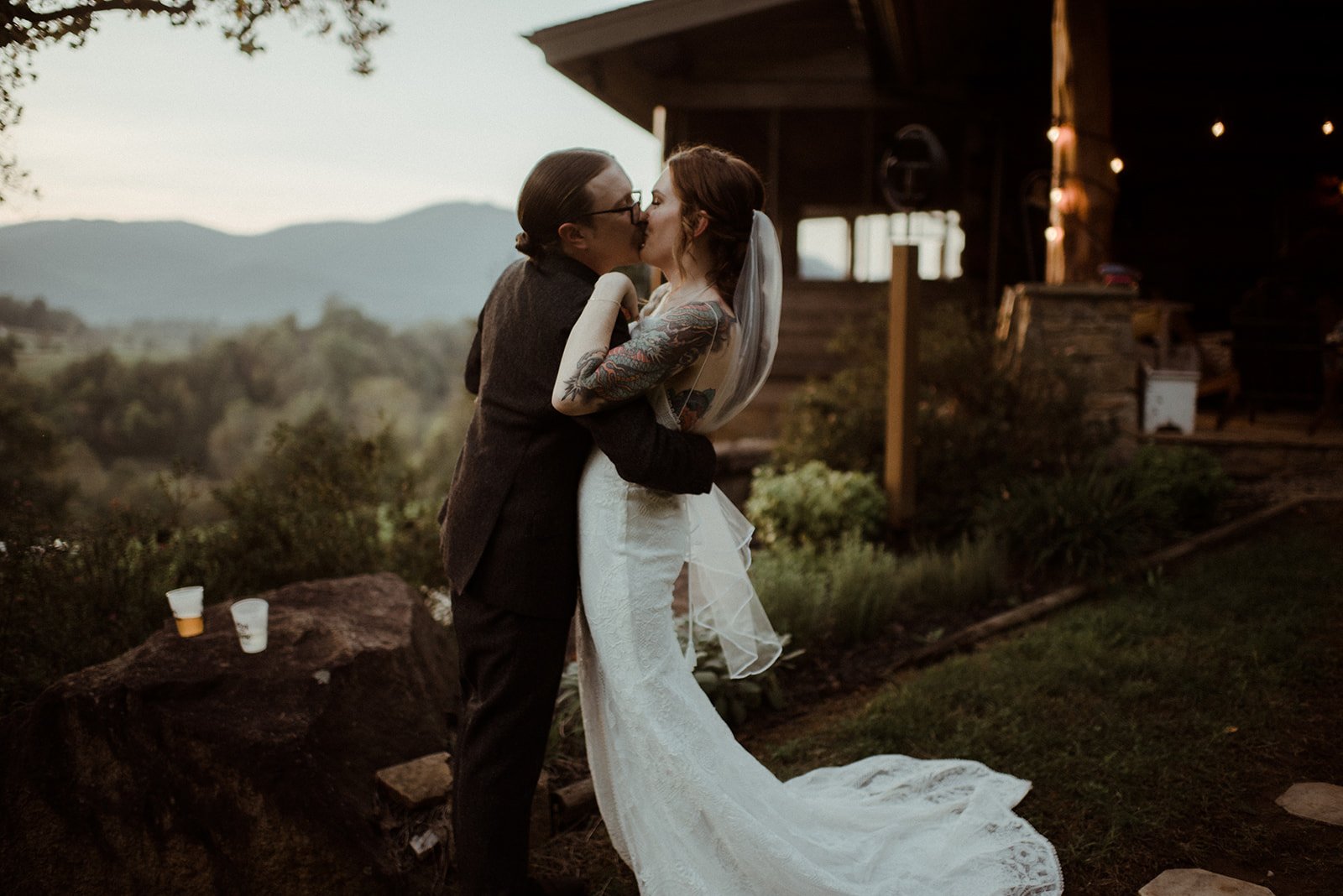 Intimate Airbnb Wedding in Virginia Mountains - Blue Ridge Wedding - White Sails Creative_103.jpg