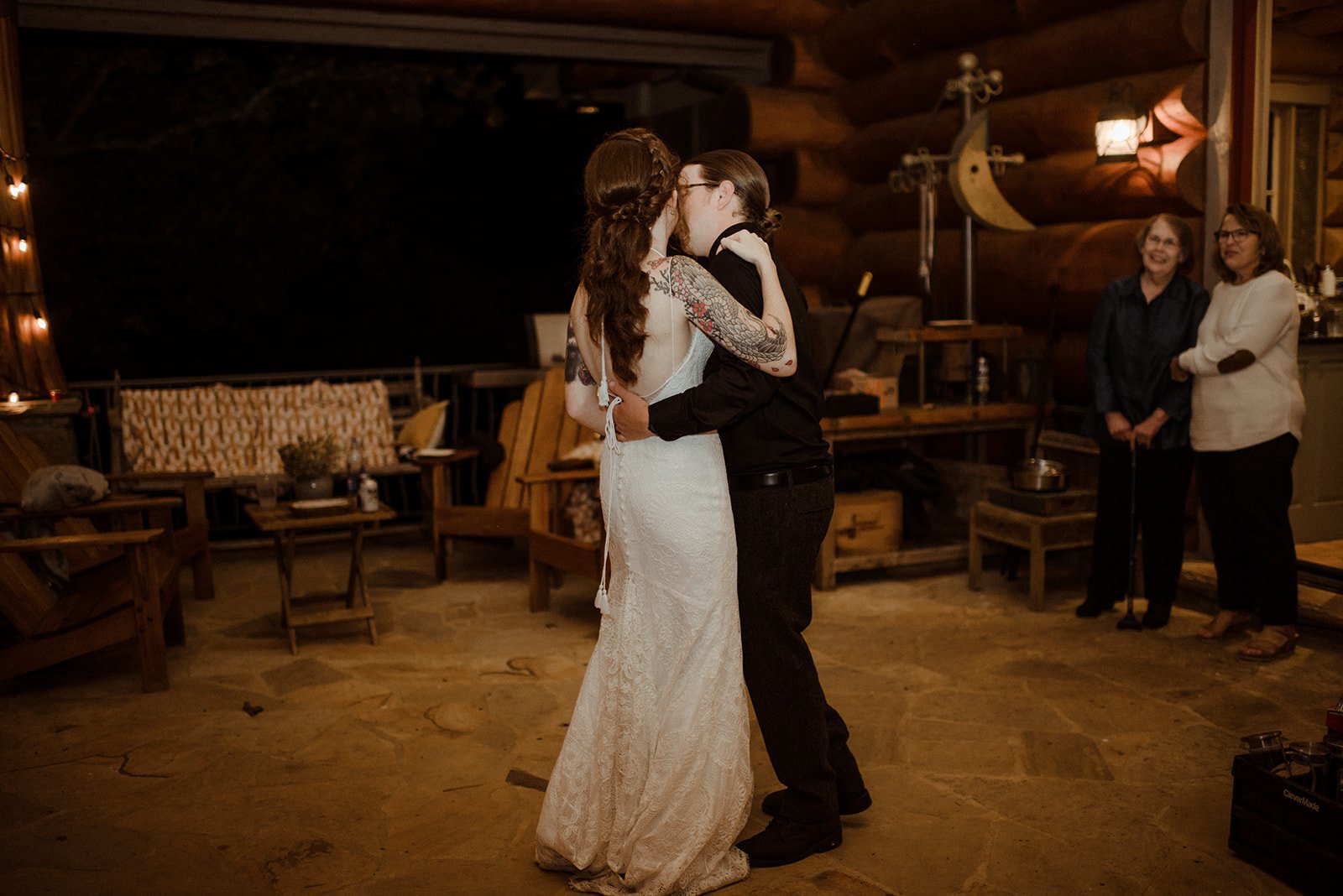Intimate Airbnb Wedding in Virginia Mountains - Blue Ridge Wedding - White Sails Creative_156.jpg