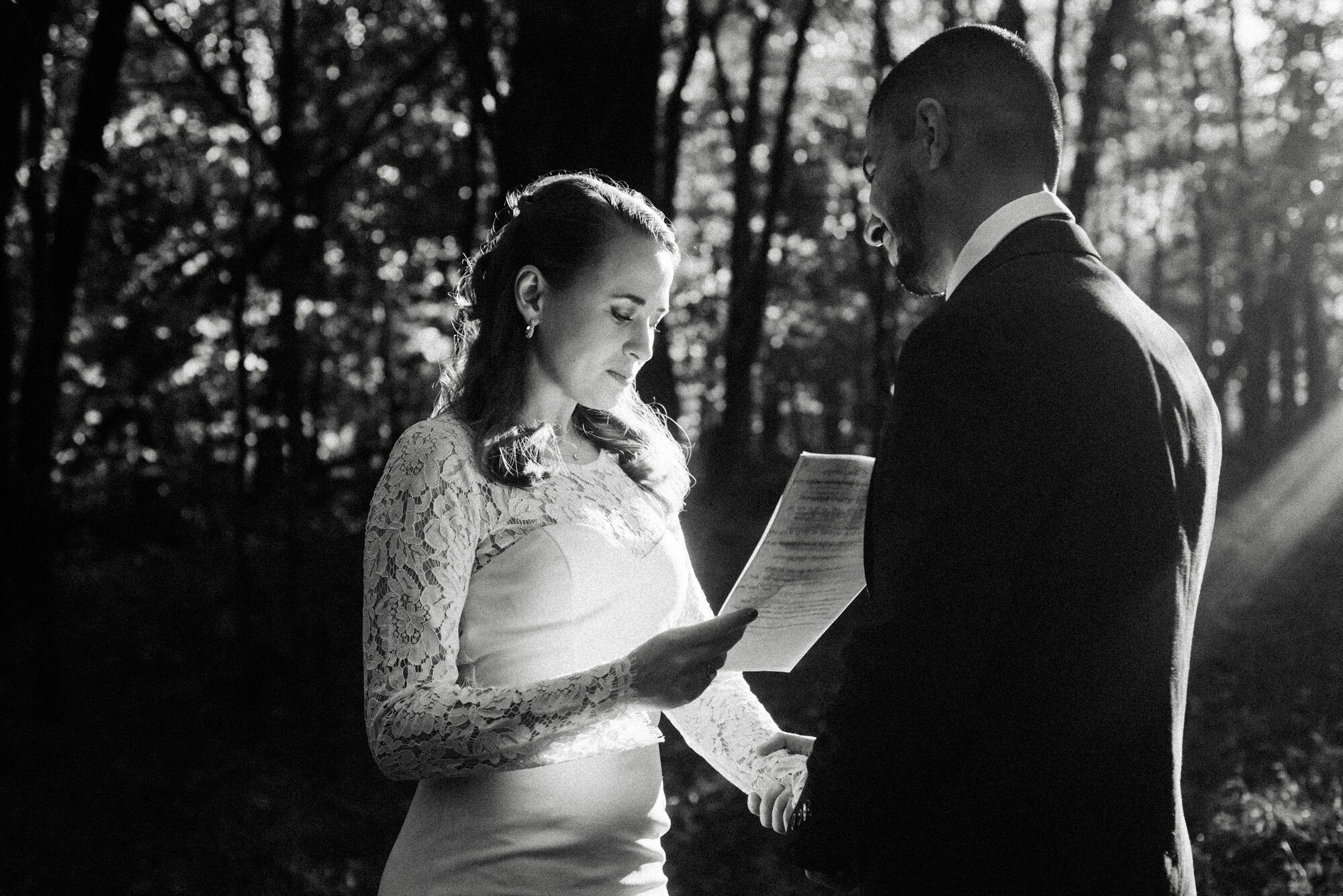 Elopement+in+the+Blue+Ridge+Mountains+-+Adventure+Wedding+in+Shenandoah+National+Park+-+National+Park+Wedding+-+Blue+Ridge+Mountain+Wedding+-+Skyline+Drive+Photographer+-+Shenandoah+National+Park+Photographer_3.jpg