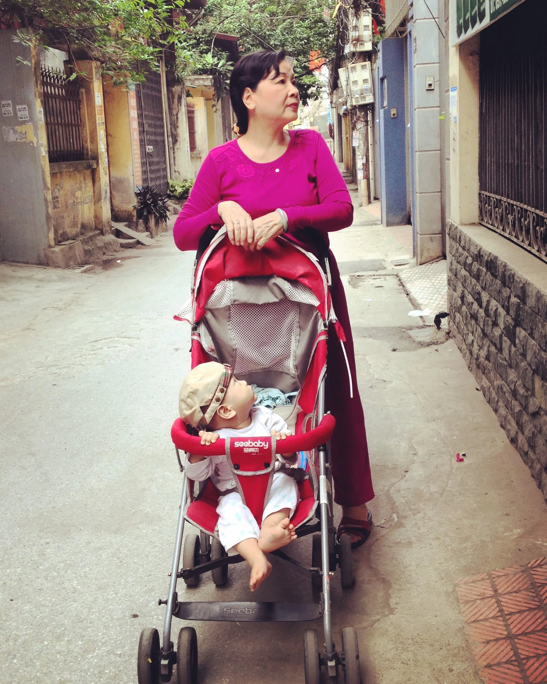 Being Alone vs. Lonely 