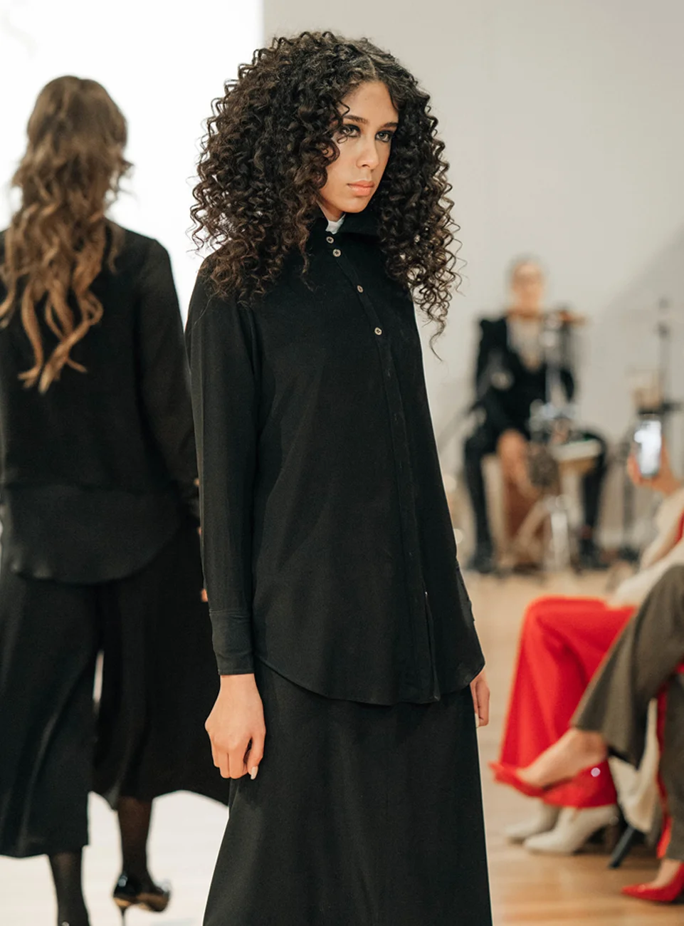 Jeanette Limas -Look 02.jpg