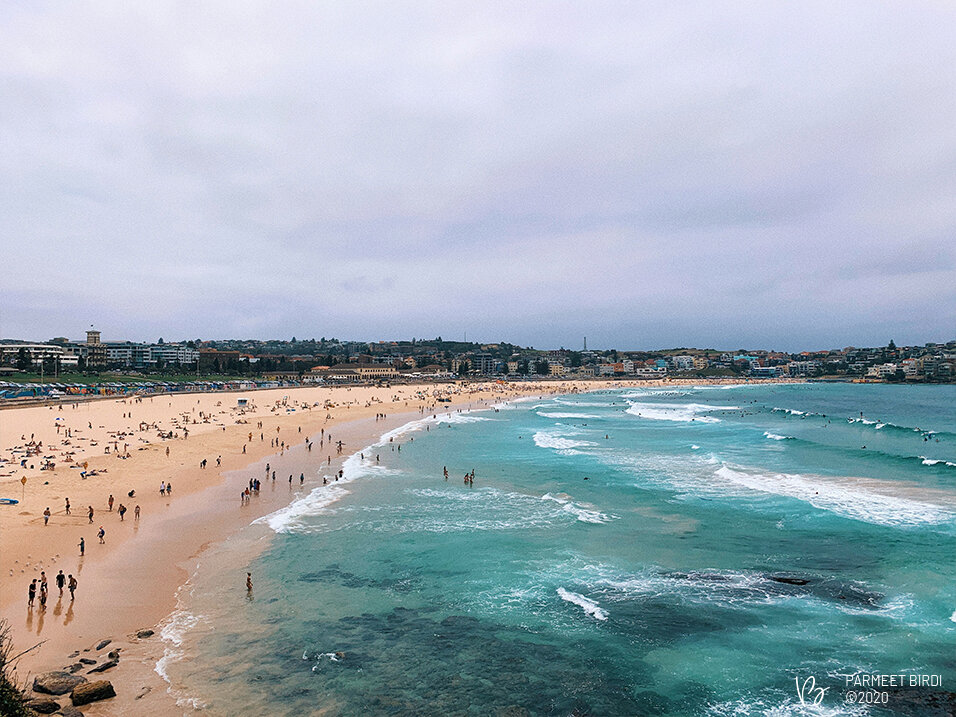  Bondi Beach 